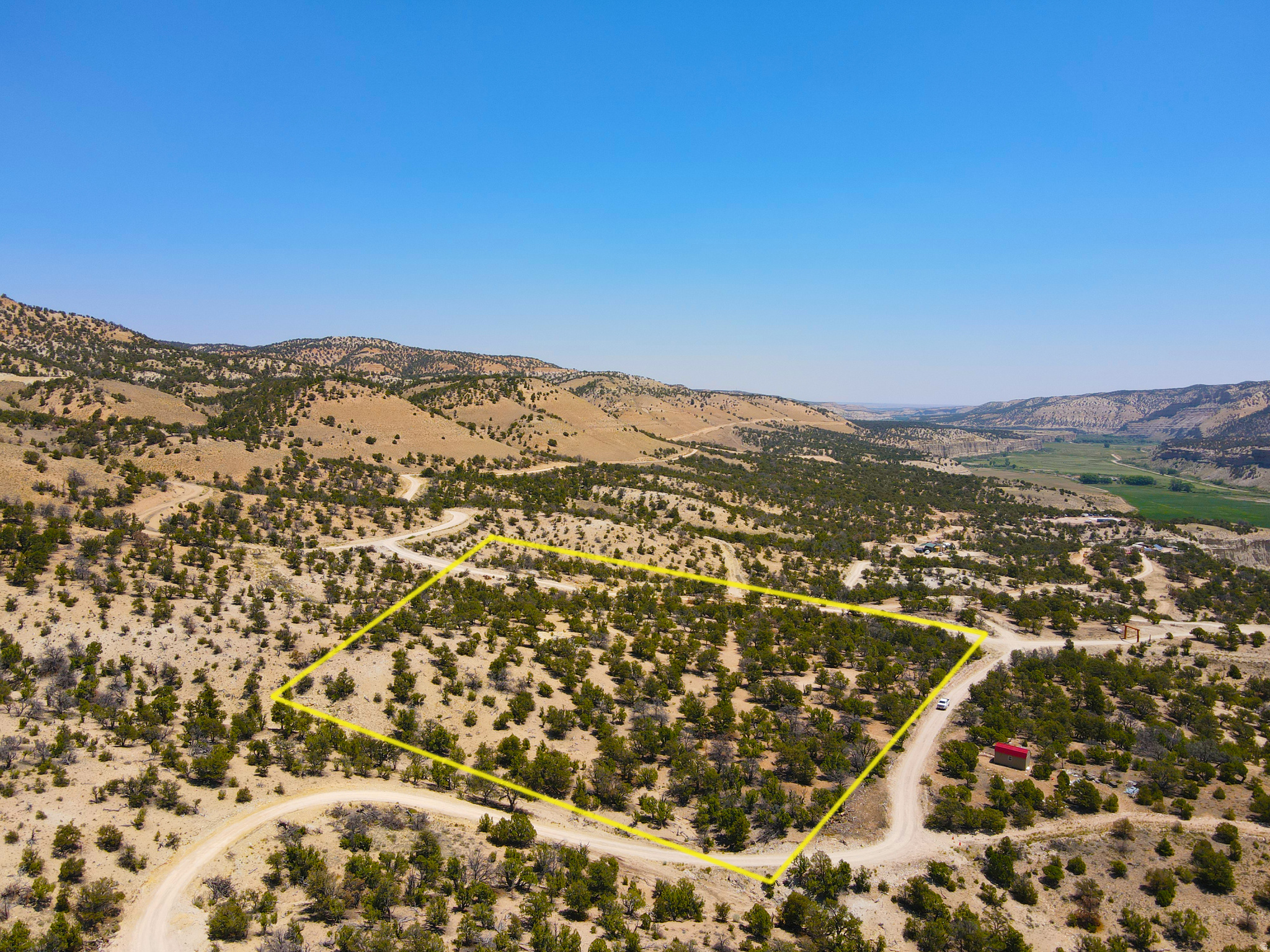 main property photo 17