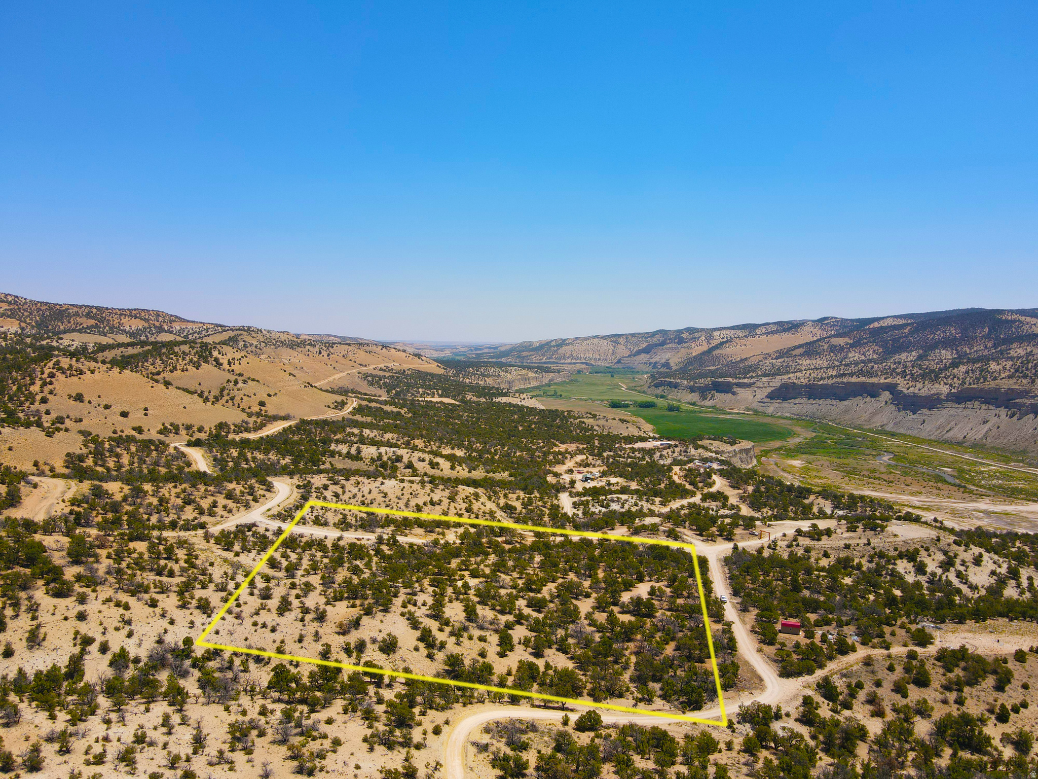 main property photo 18