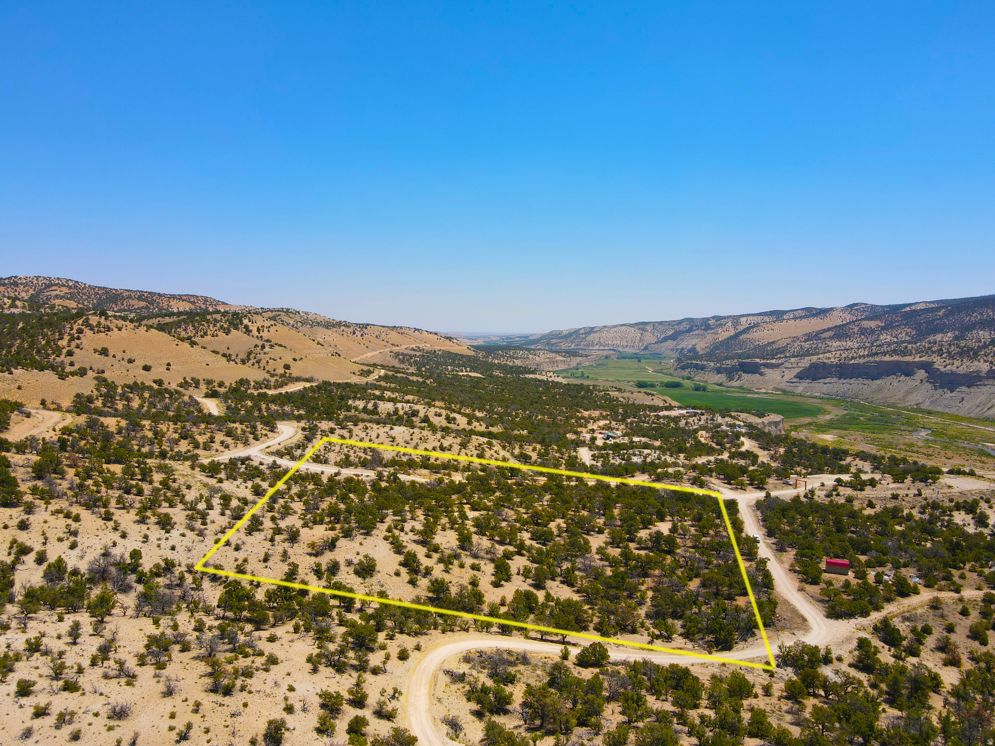 main property photo 4