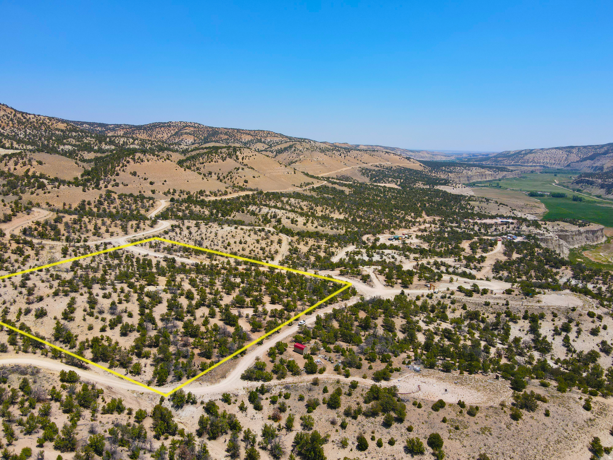 main property photo 8