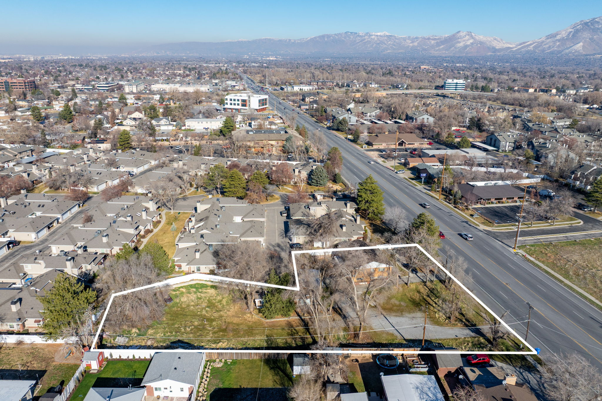 main property photo 15