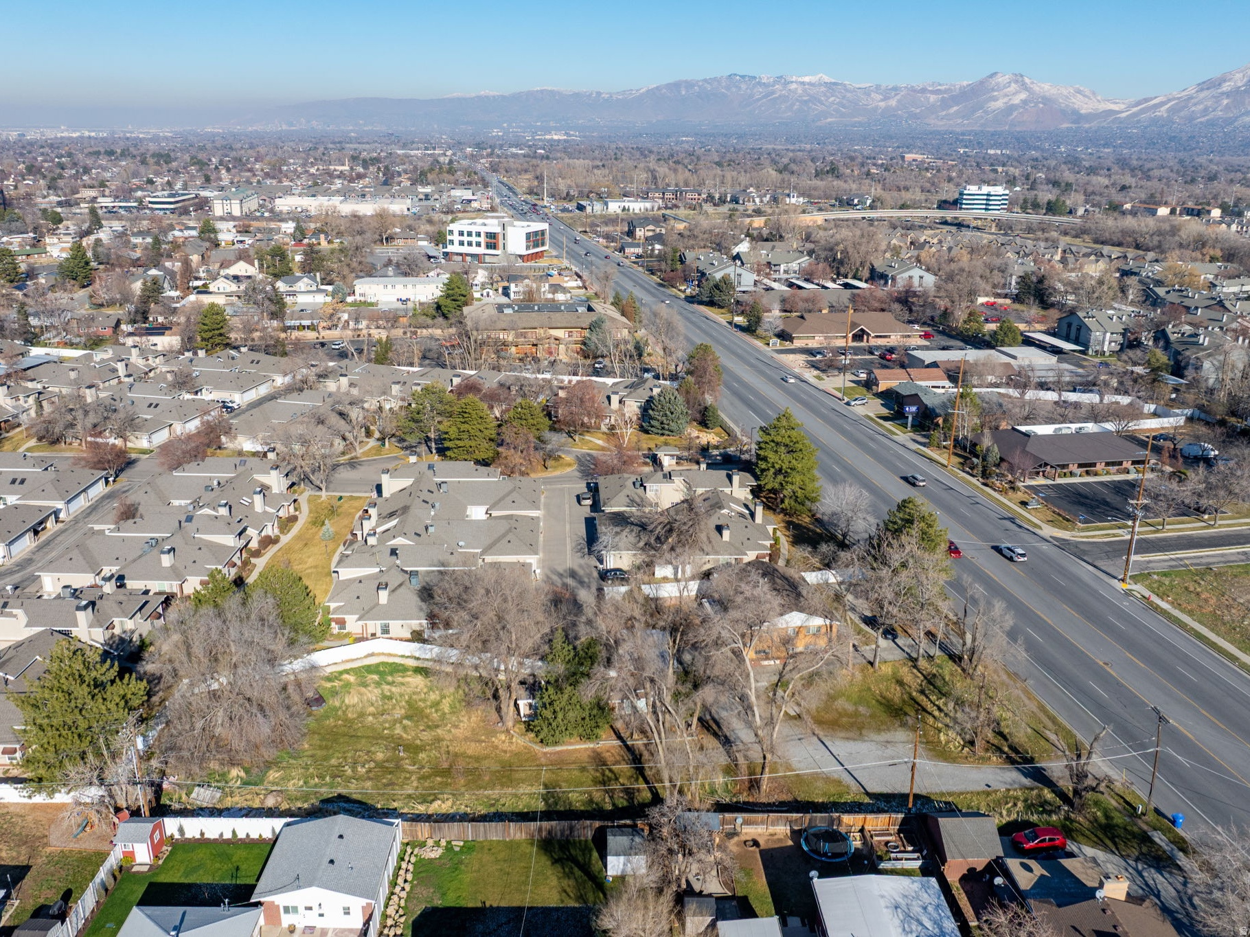 main property photo 20