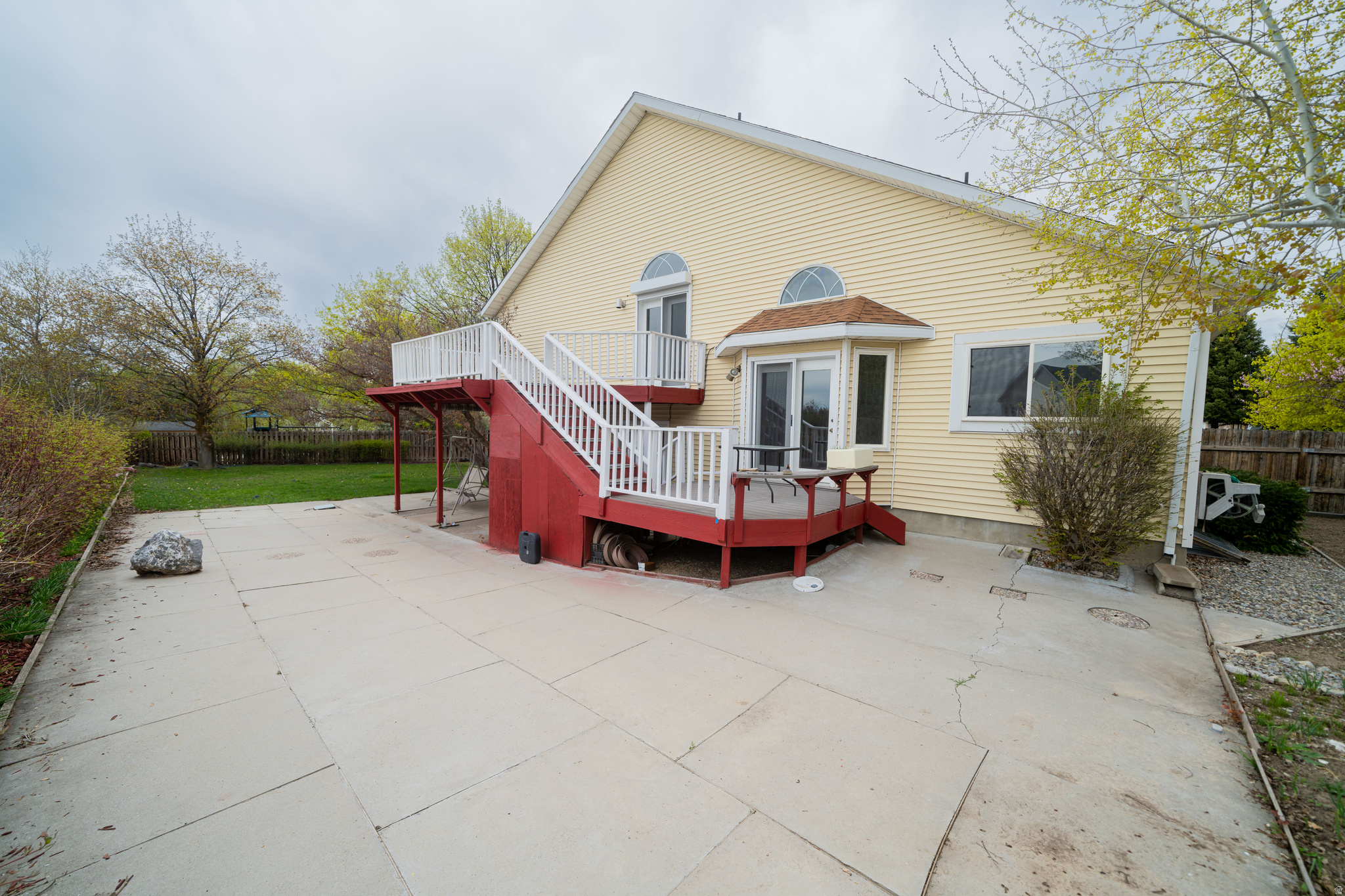 main property photo 45
