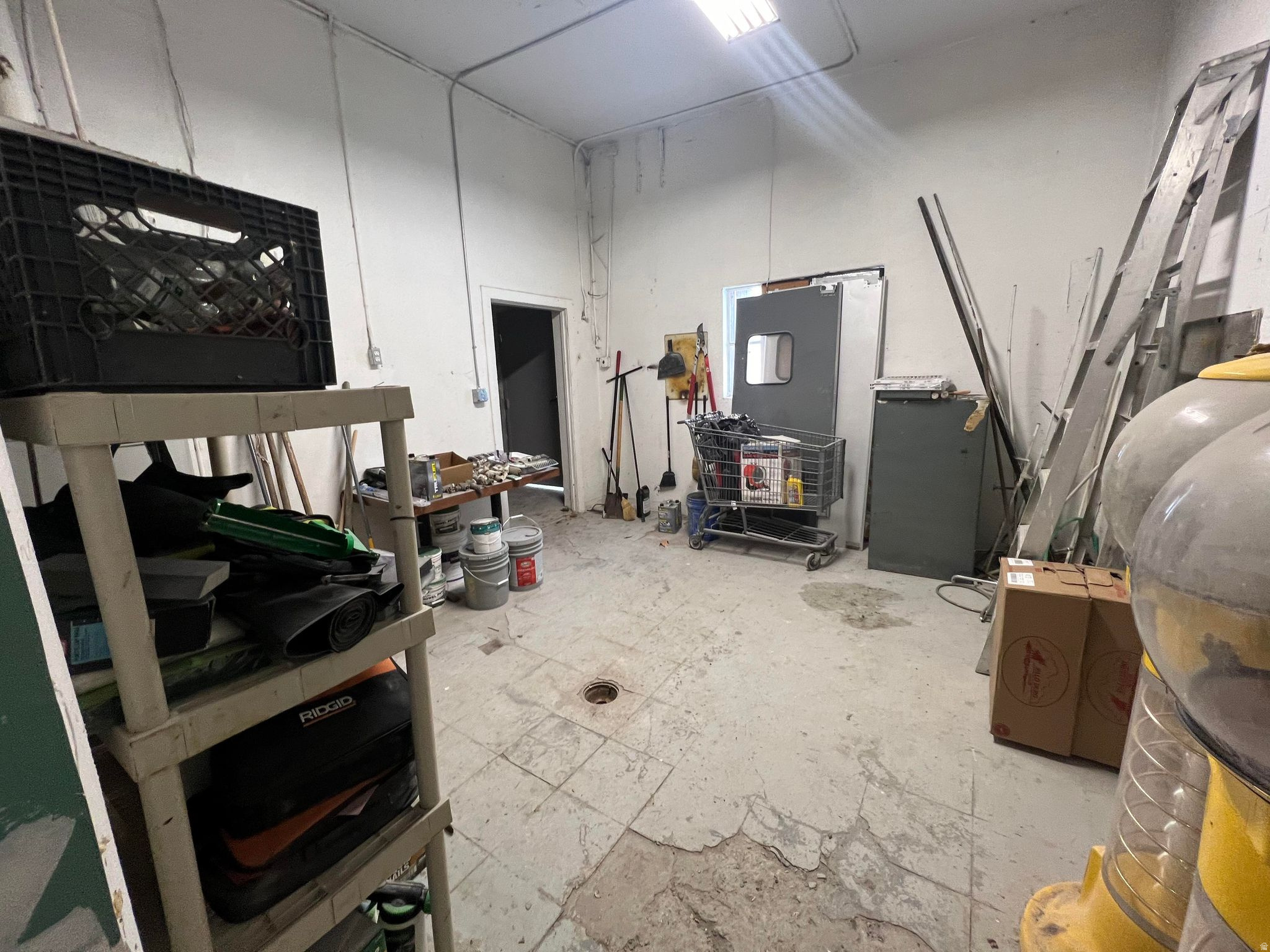 main property photo 15