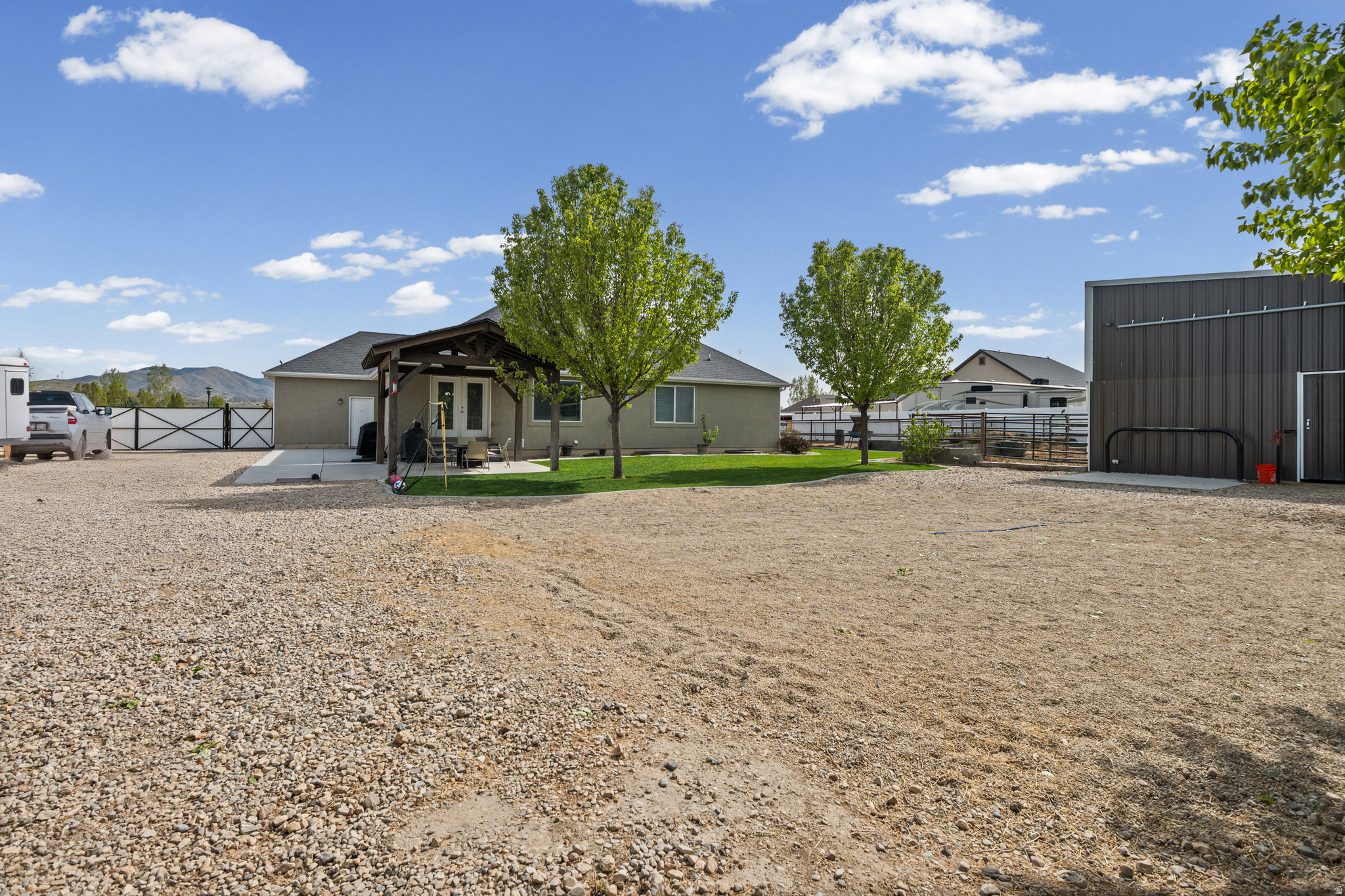 main property photo 60