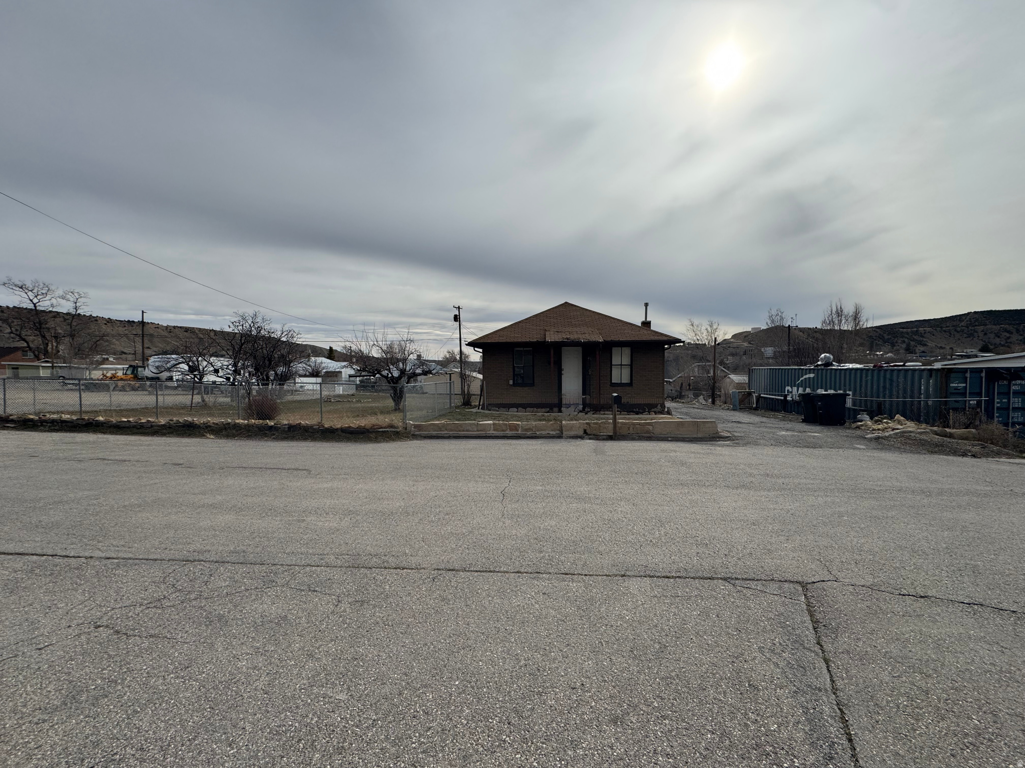 main property photo 13