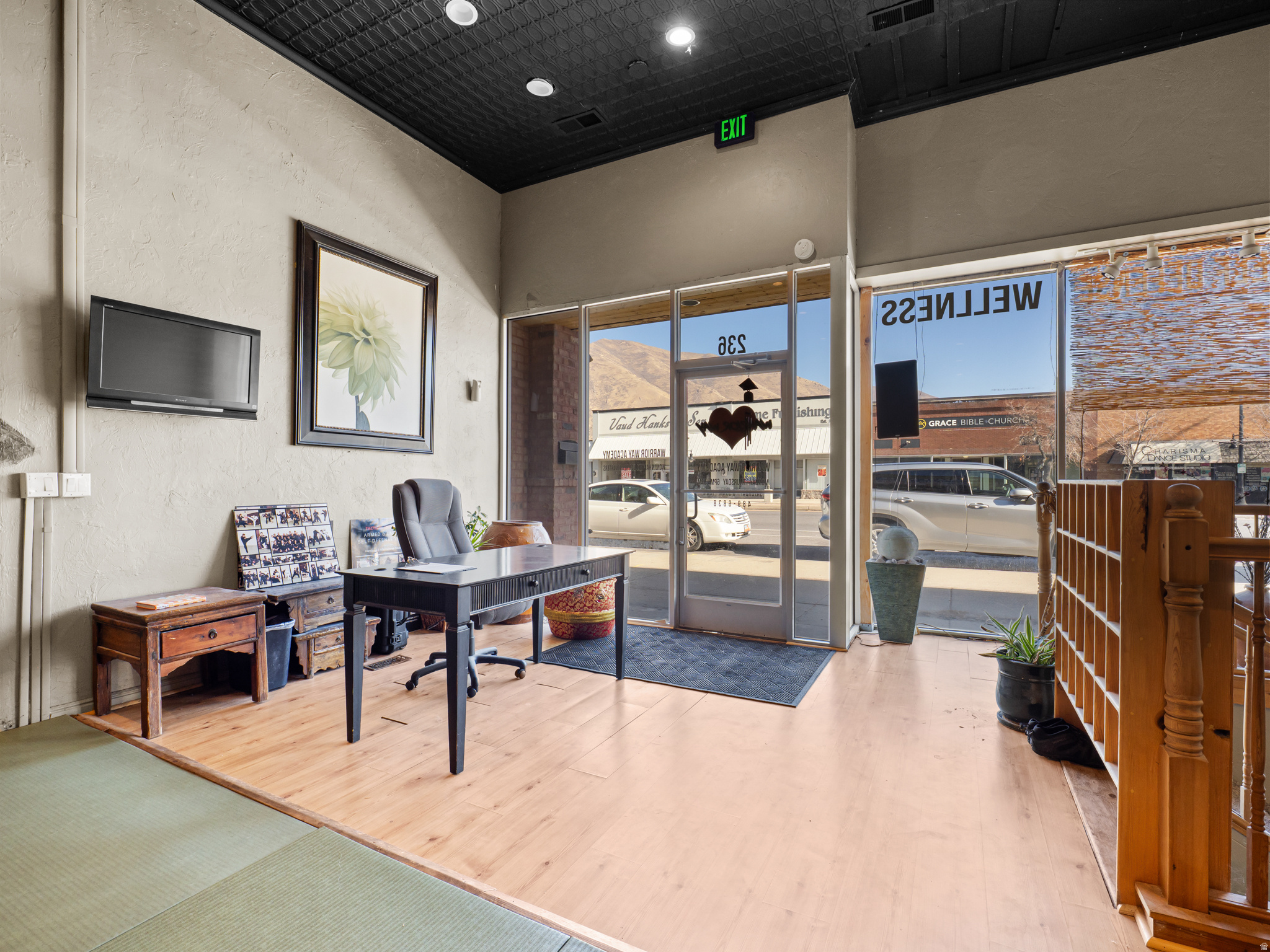 main property photo 15