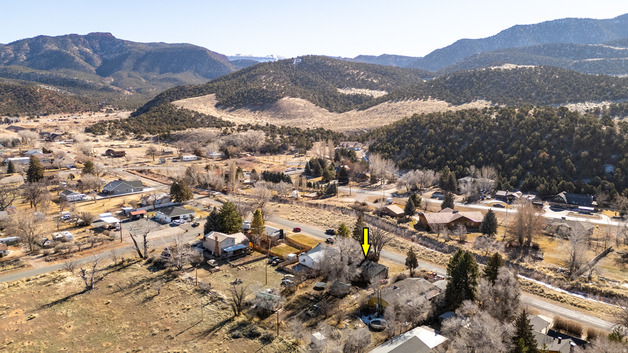 main property photo 40