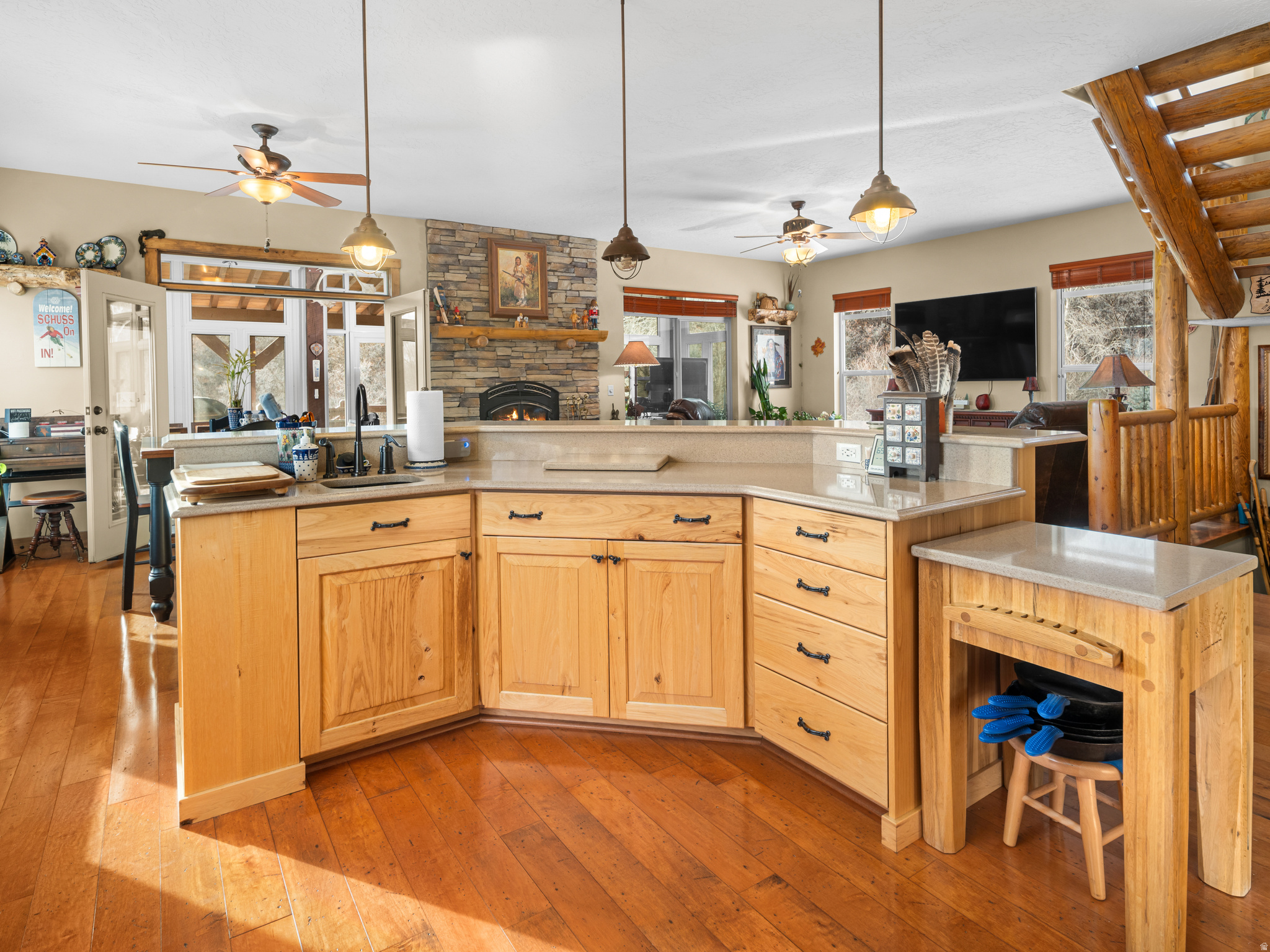 main property photo 14