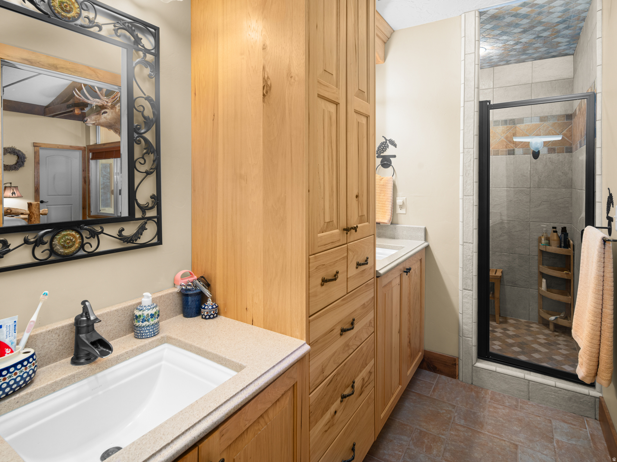 main property photo 37