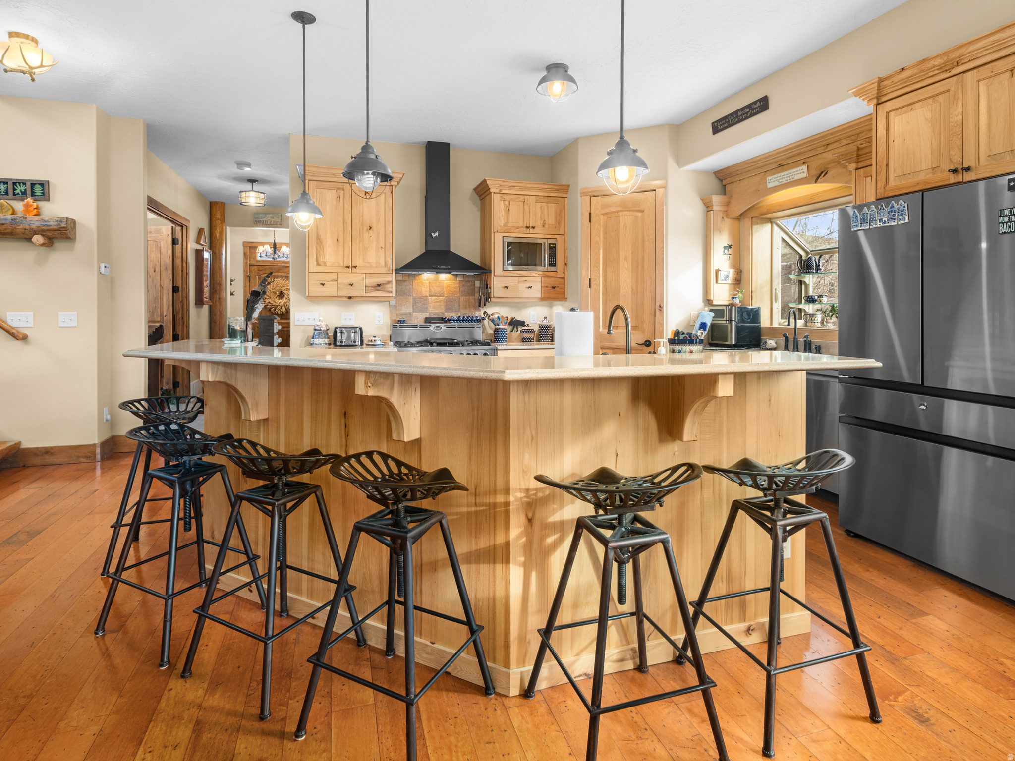 main property photo 9