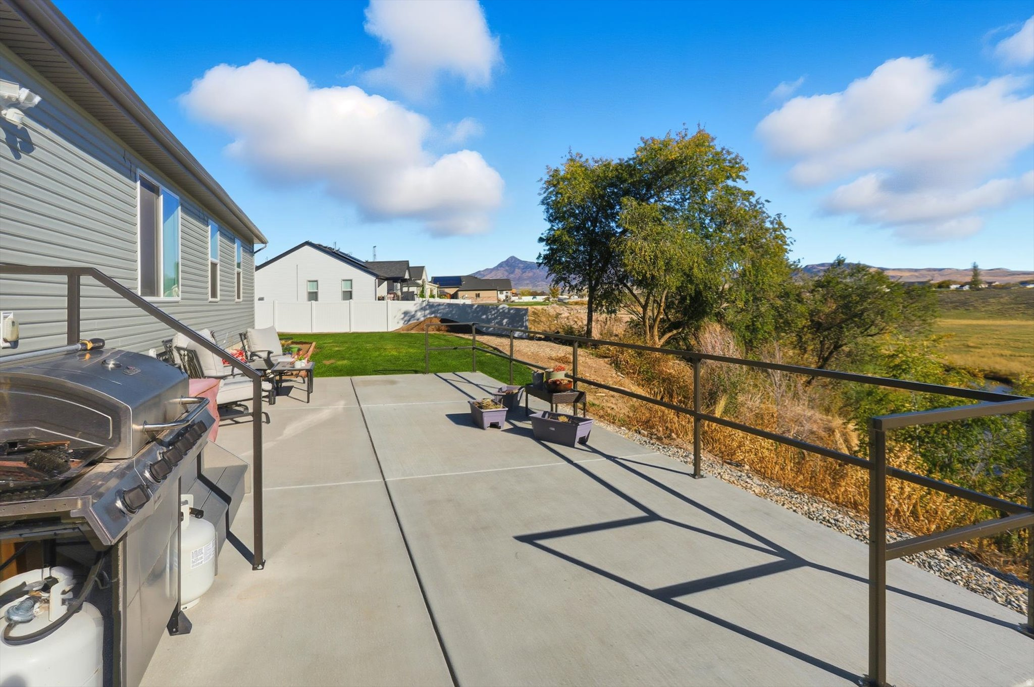 main property photo 52