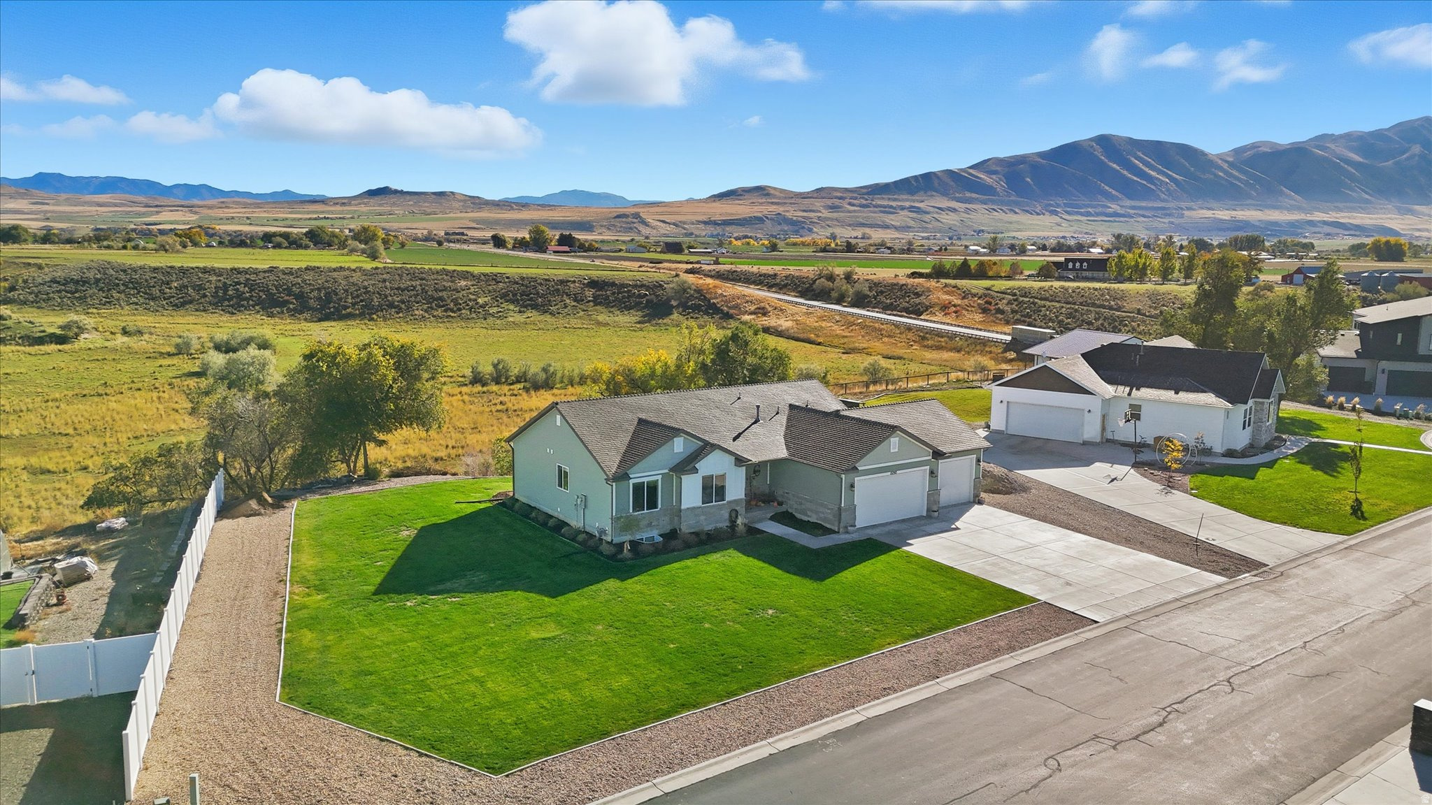 main property photo 62
