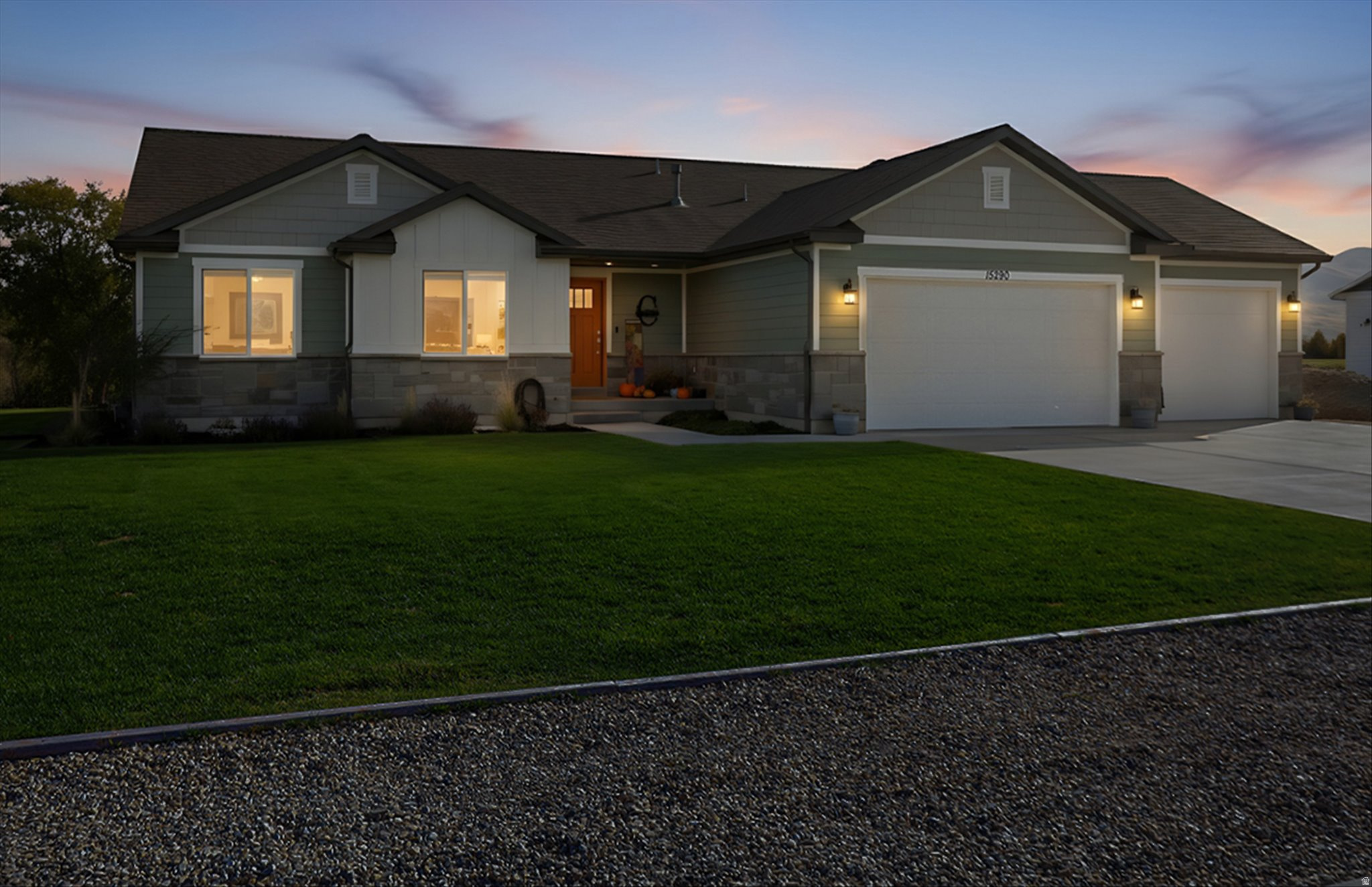 main property photo 64