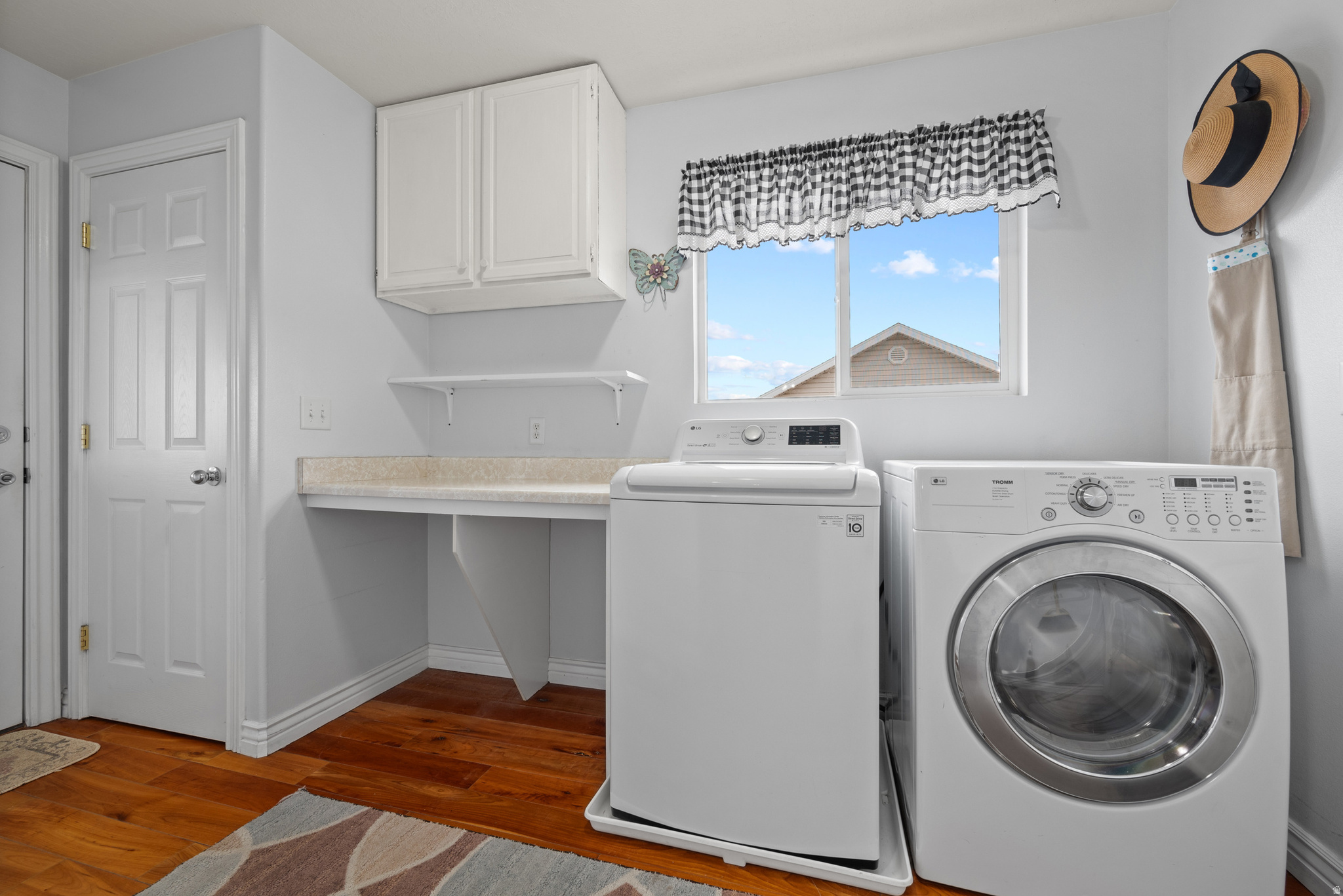 main property photo 20