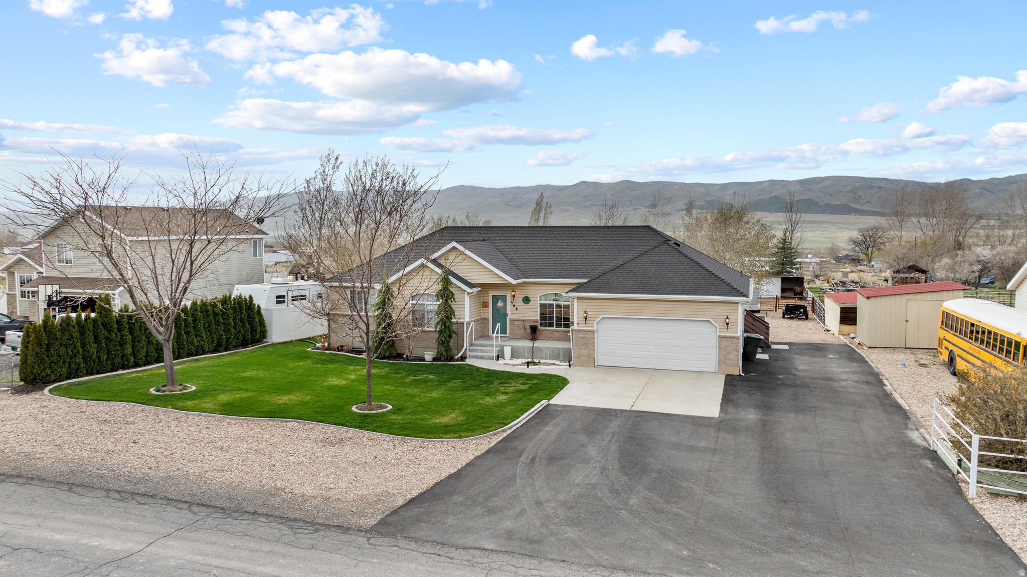 main property photo 37