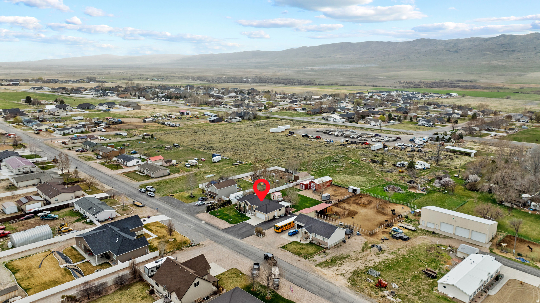 main property photo 40