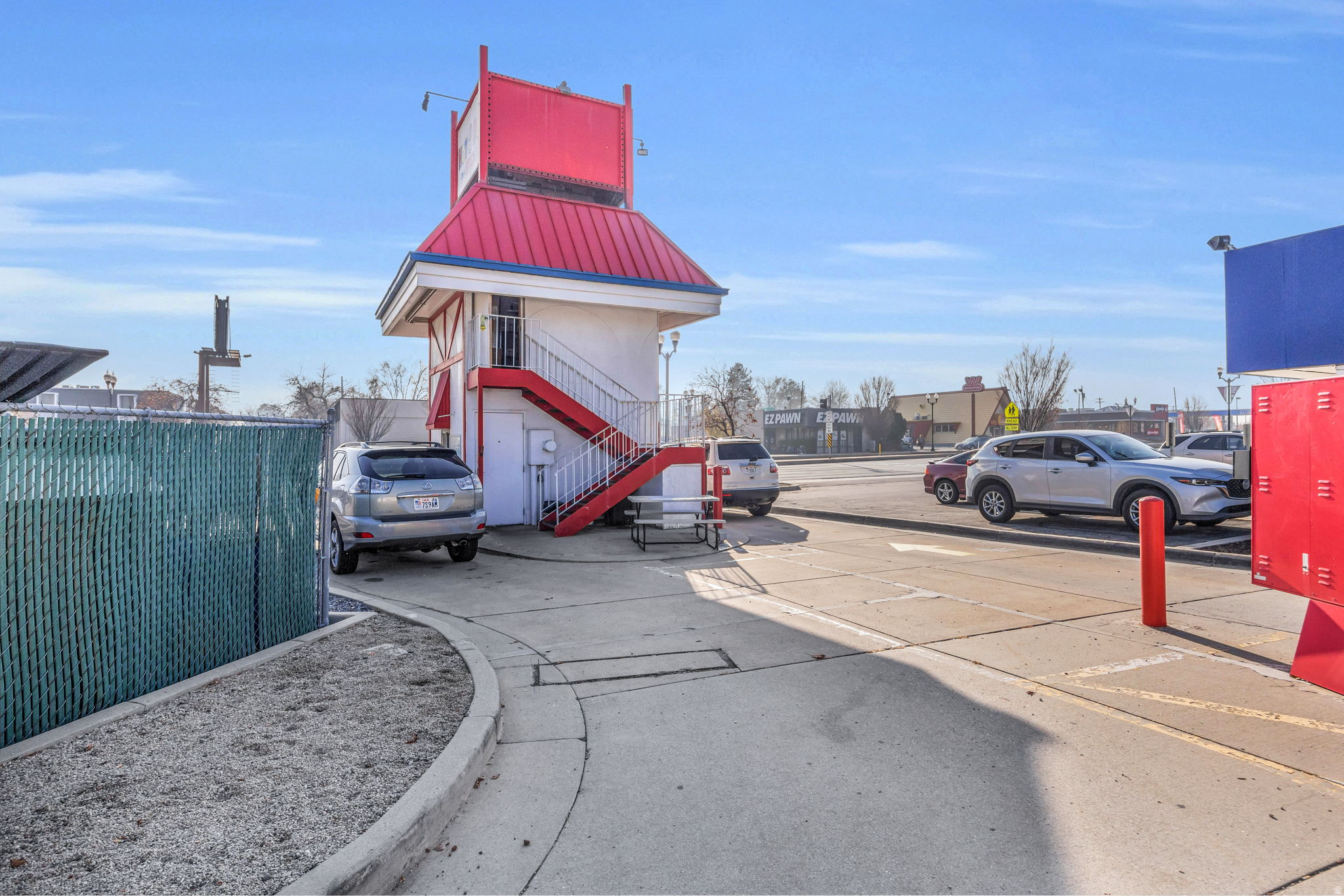 main property photo 5