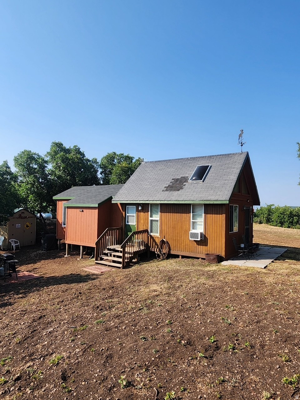 main property photo 6