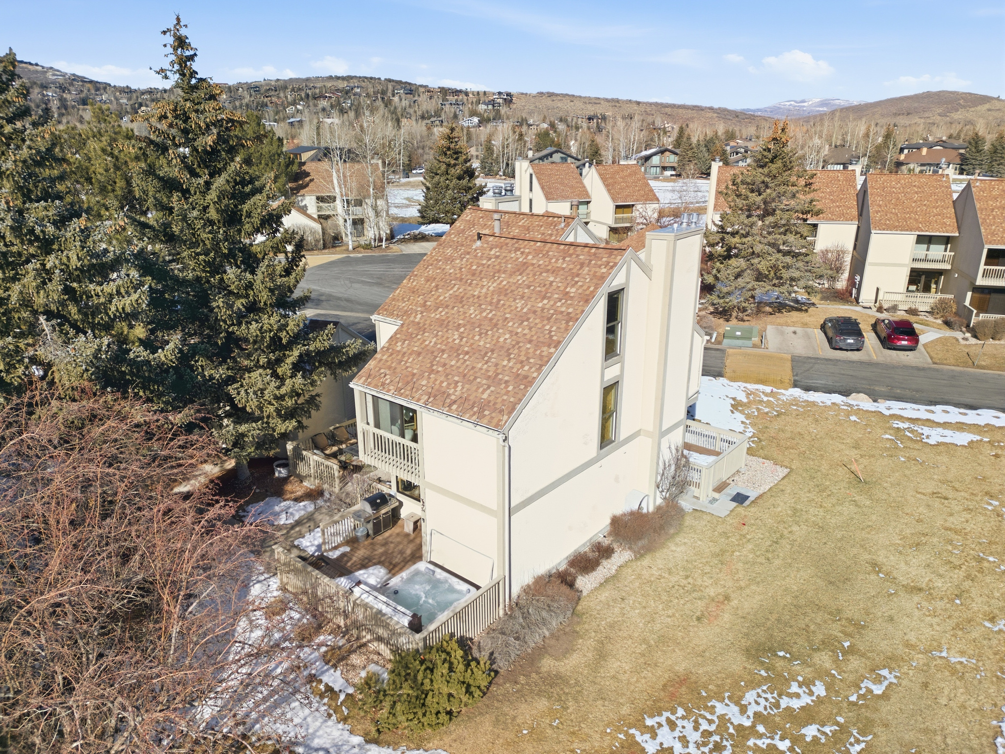 main property photo 34
