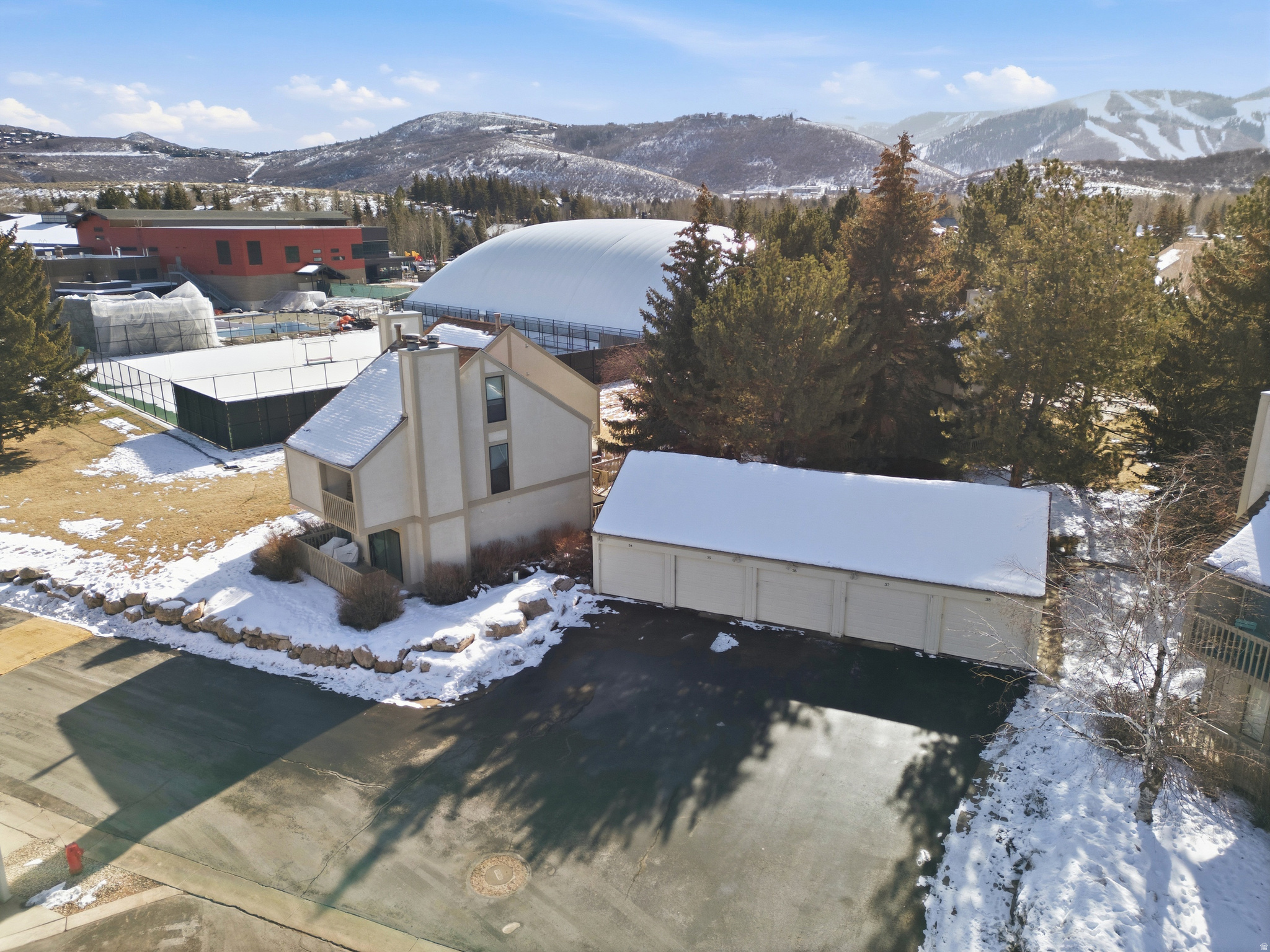 main property photo 42