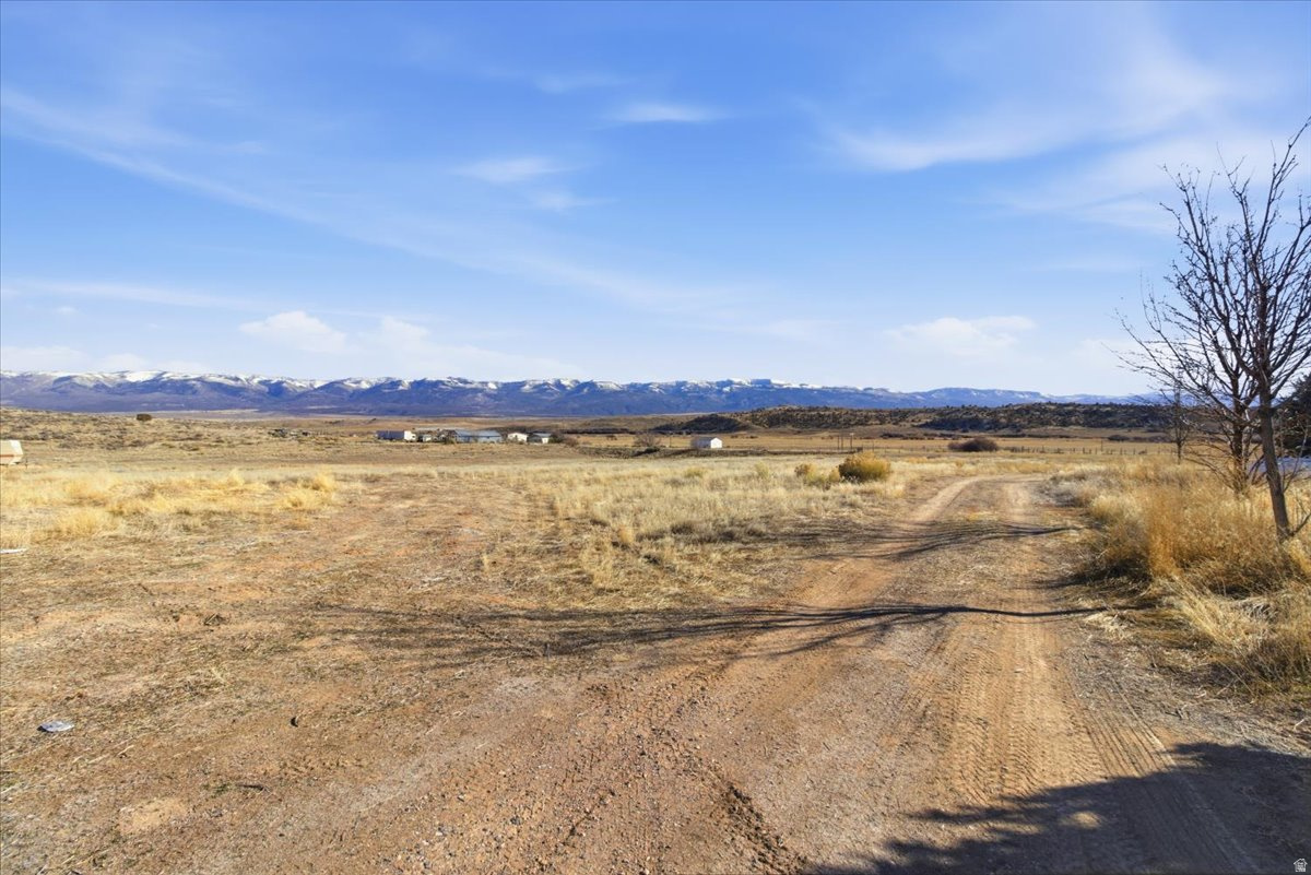 main property photo 16