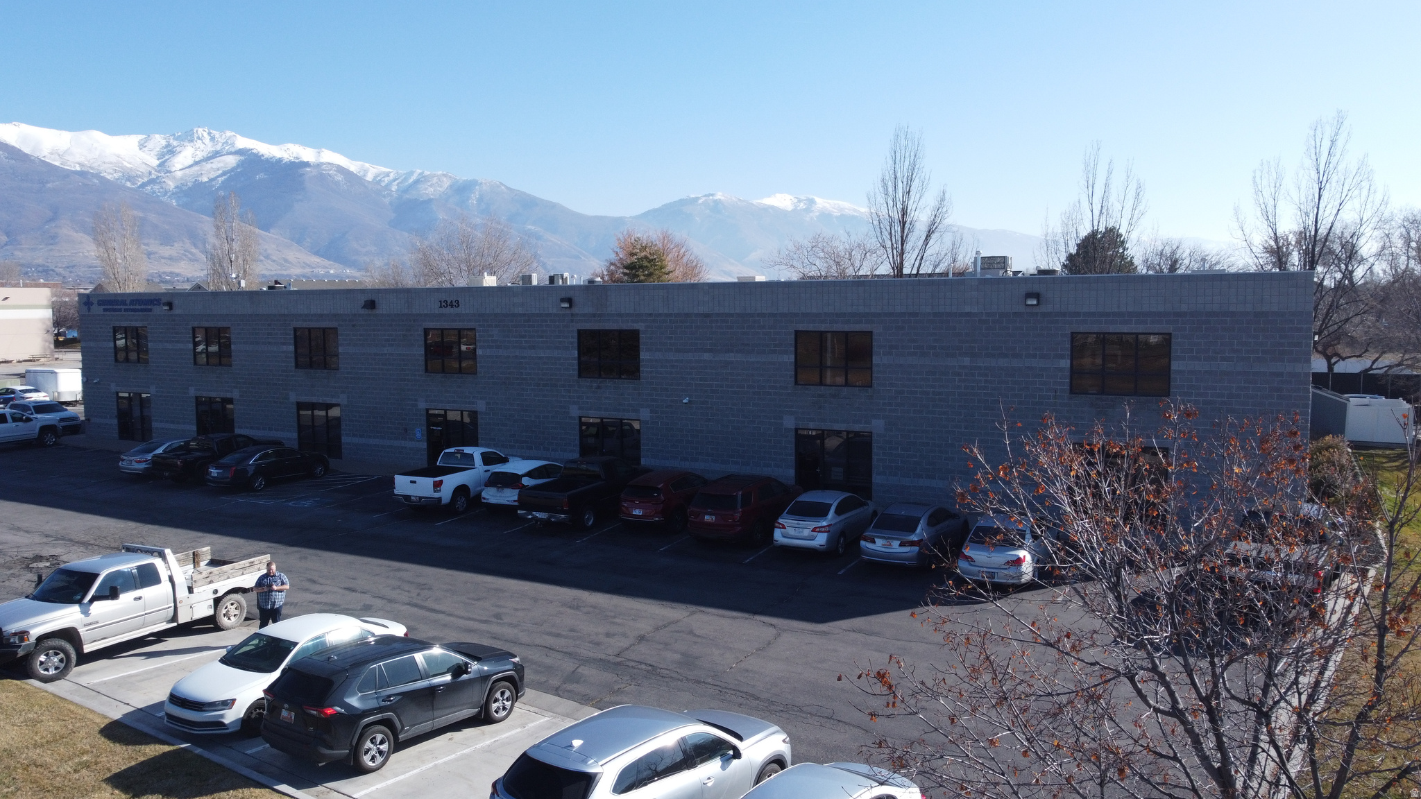 main property photo 1
