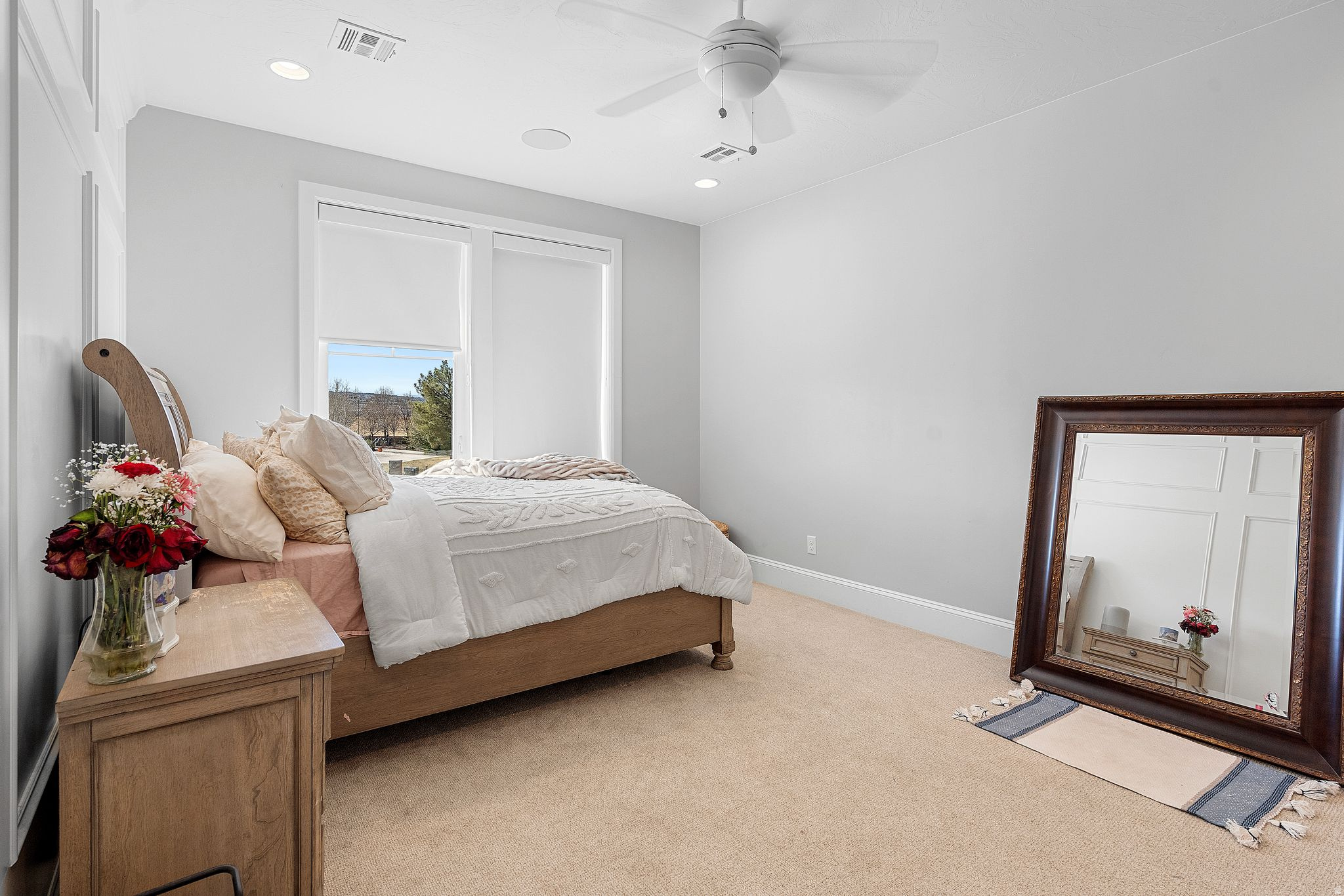 main property photo 76