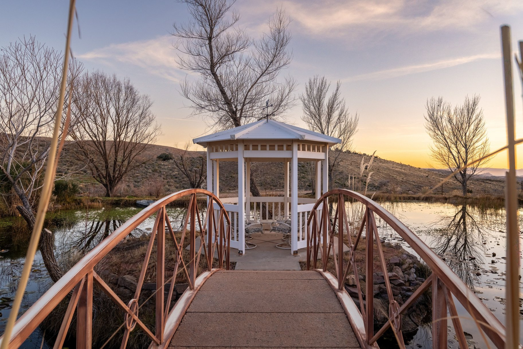 main property photo 54