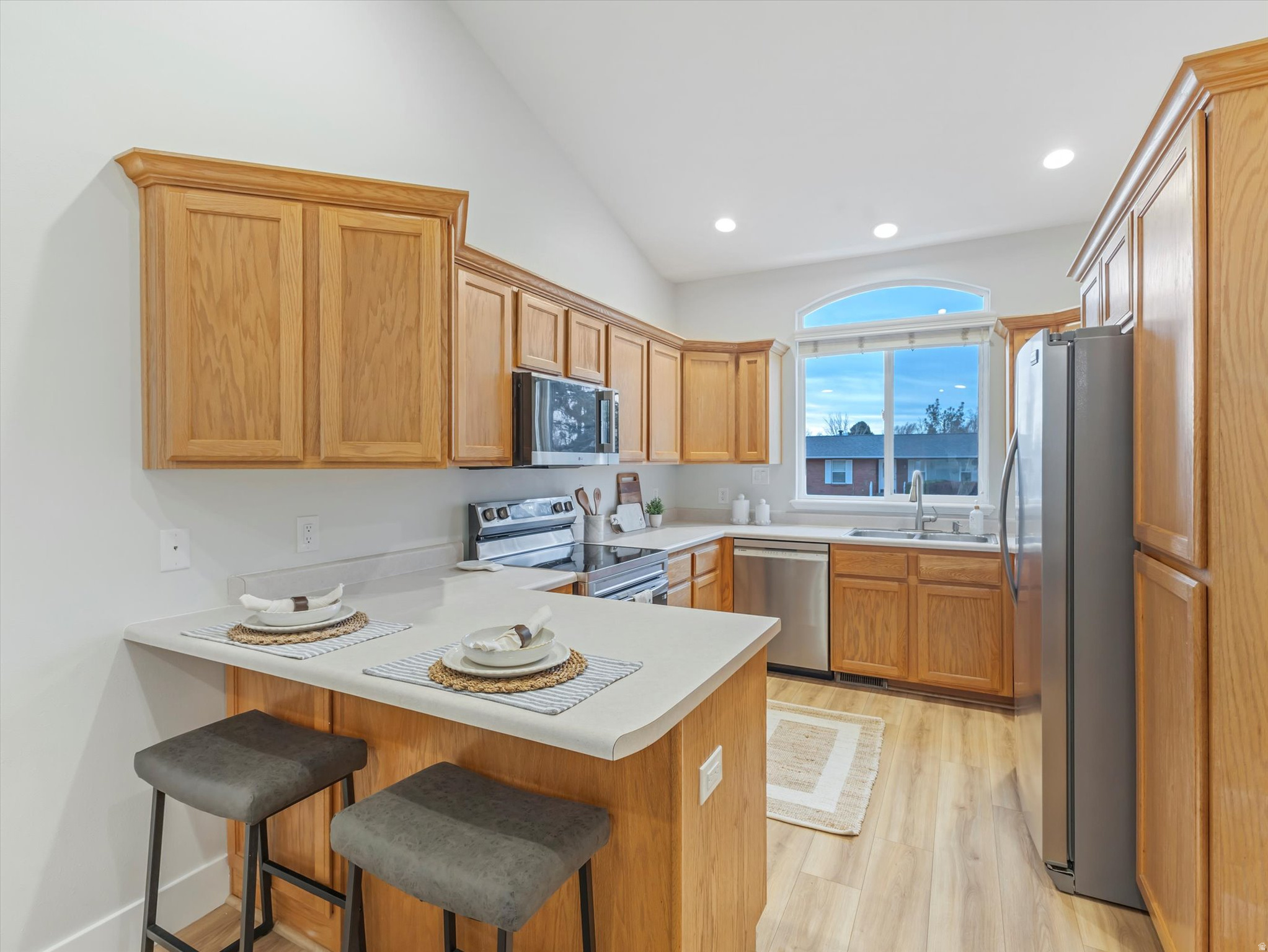 main property photo 5