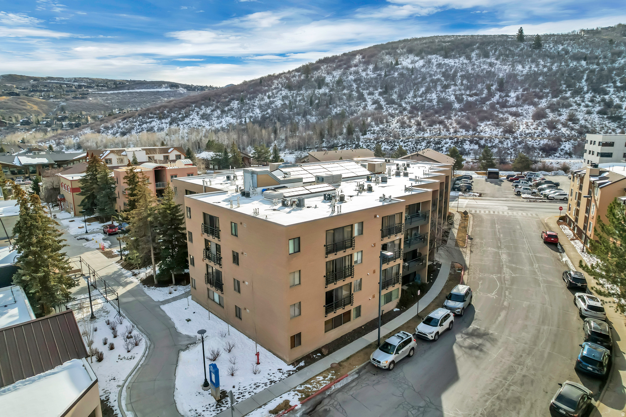 main property photo 40