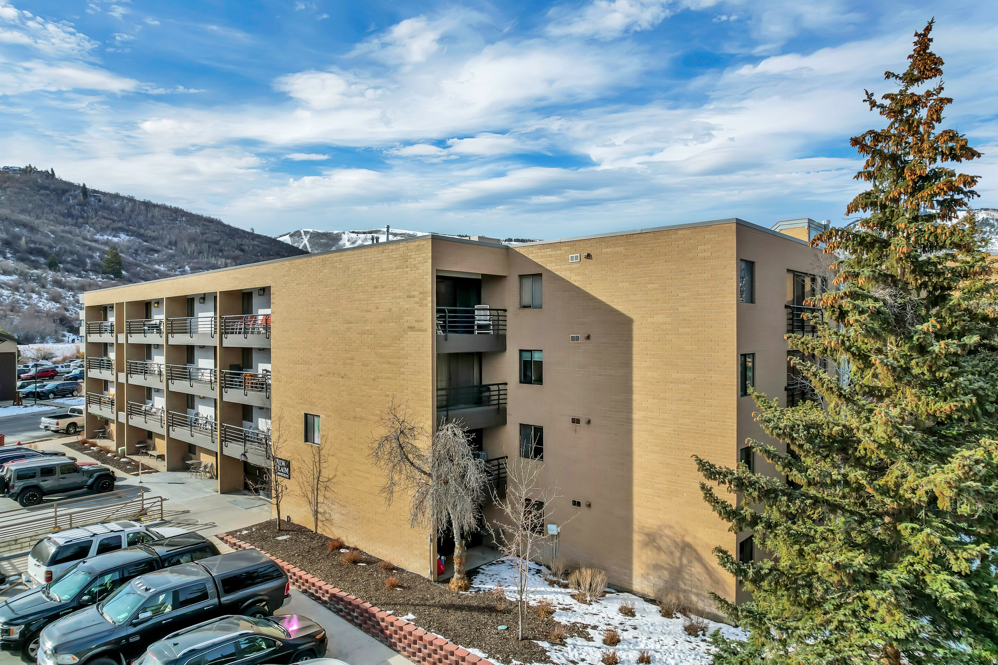 main property photo 42
