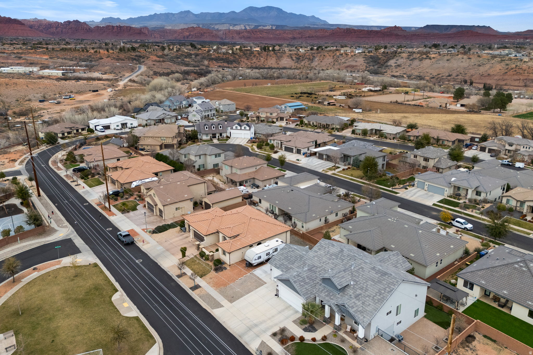 main property photo 32