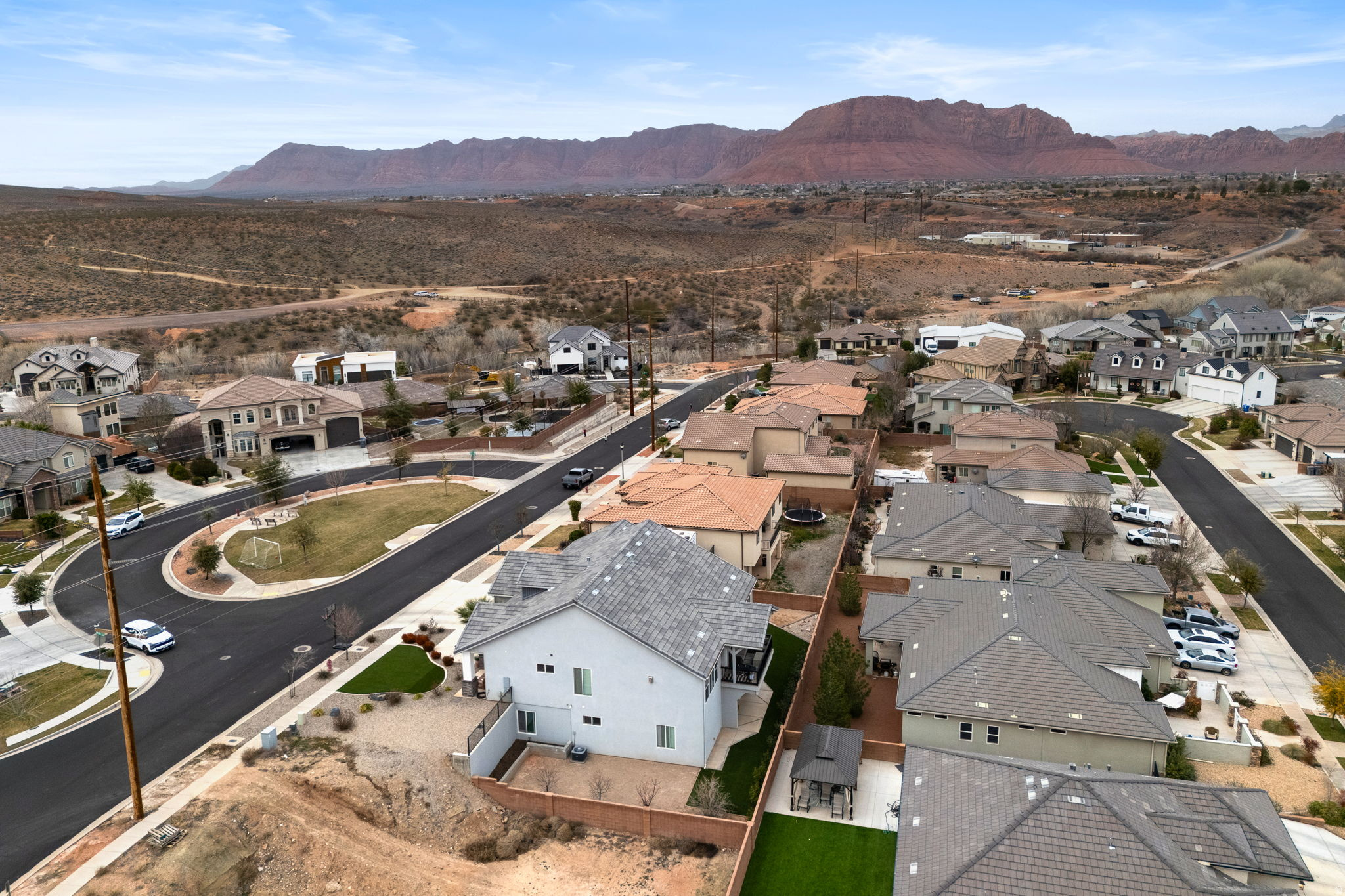 main property photo 34