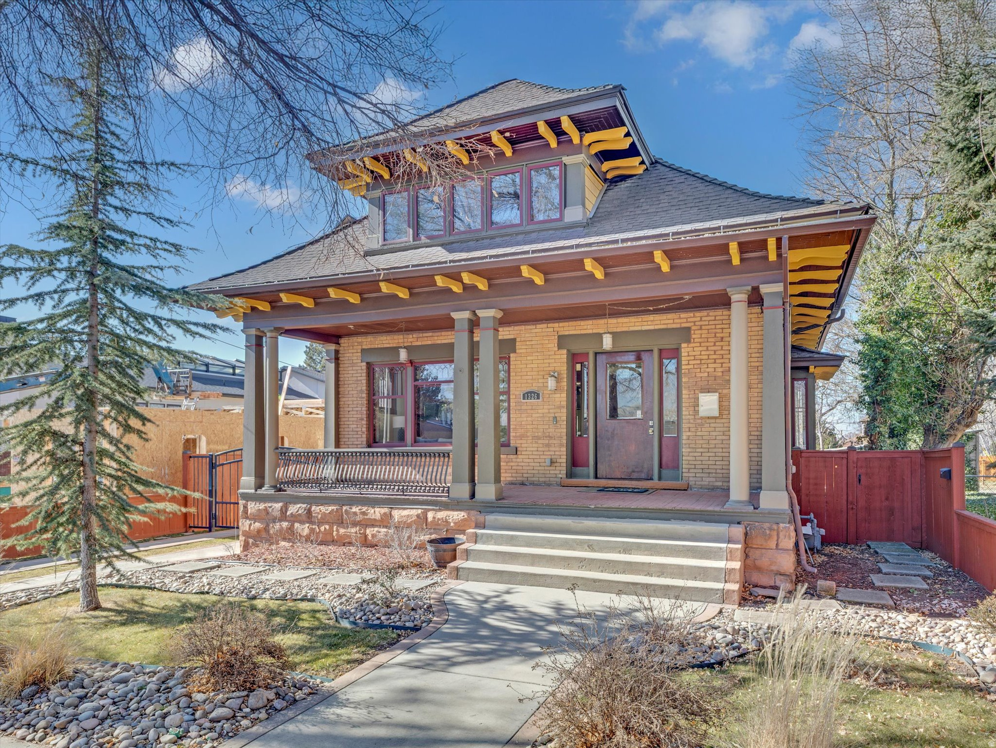 main property photo 15