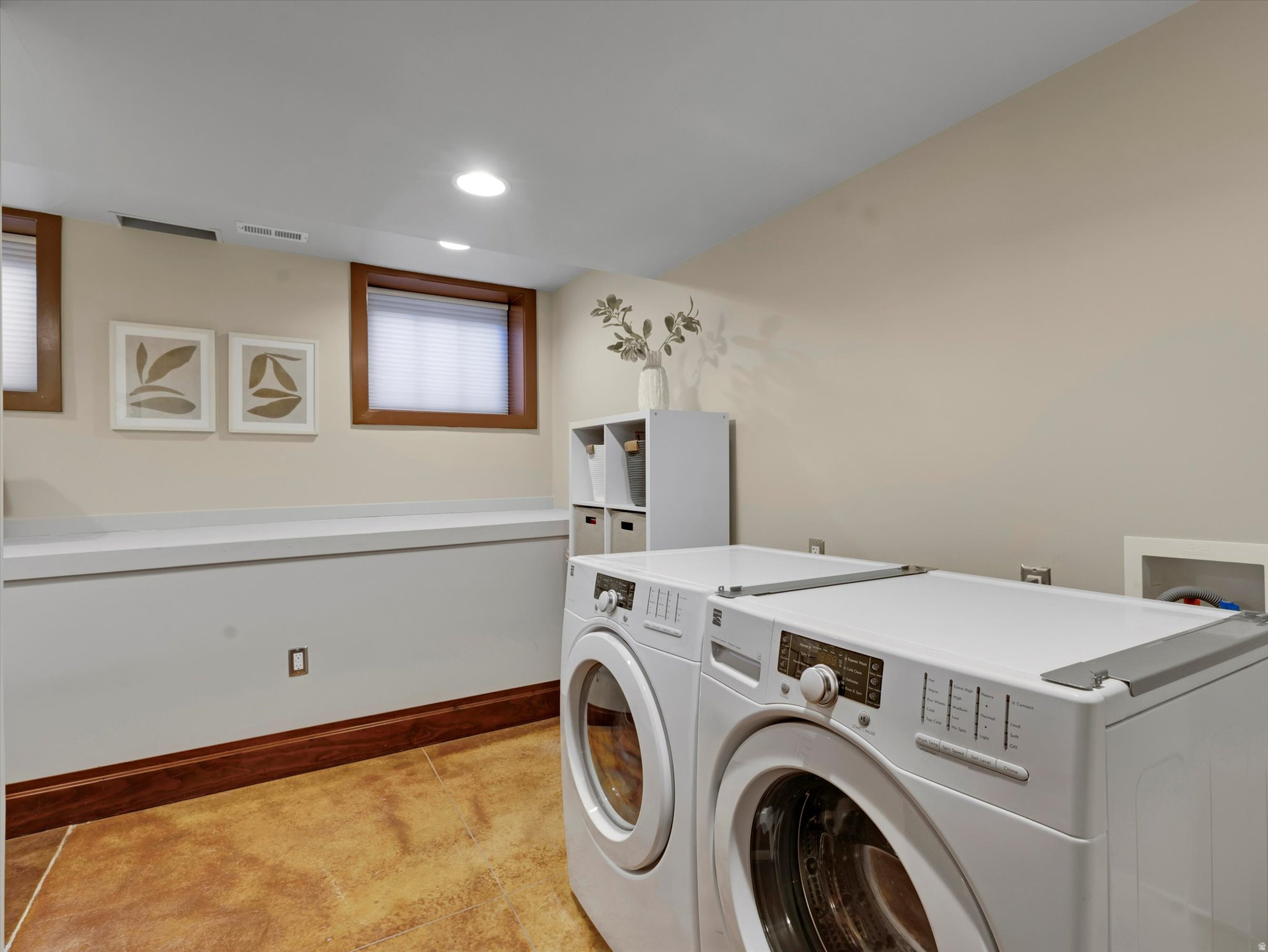main property photo 74