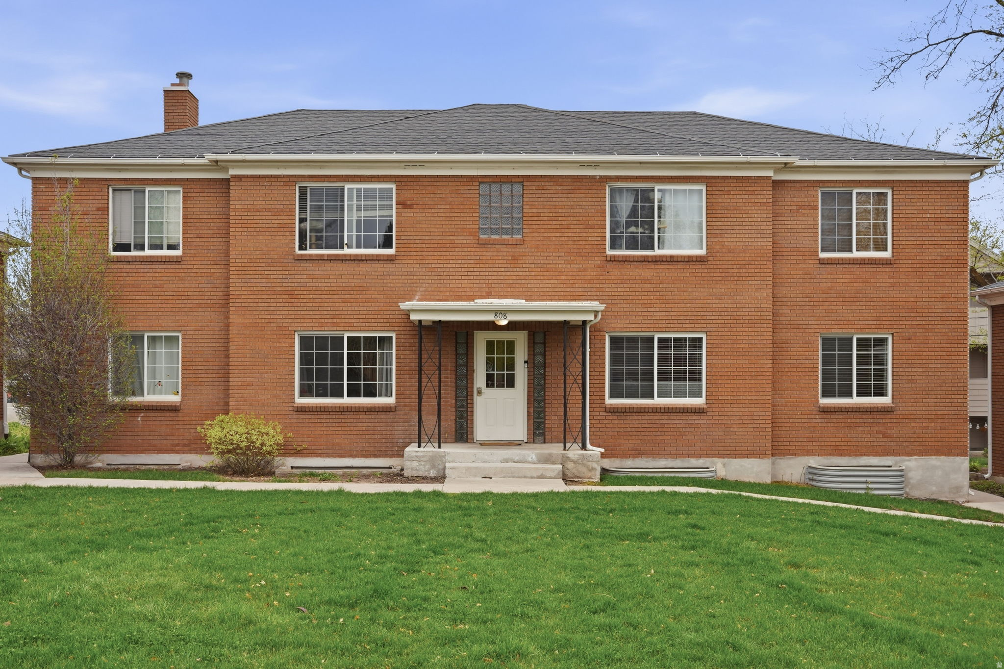 main property photo 15