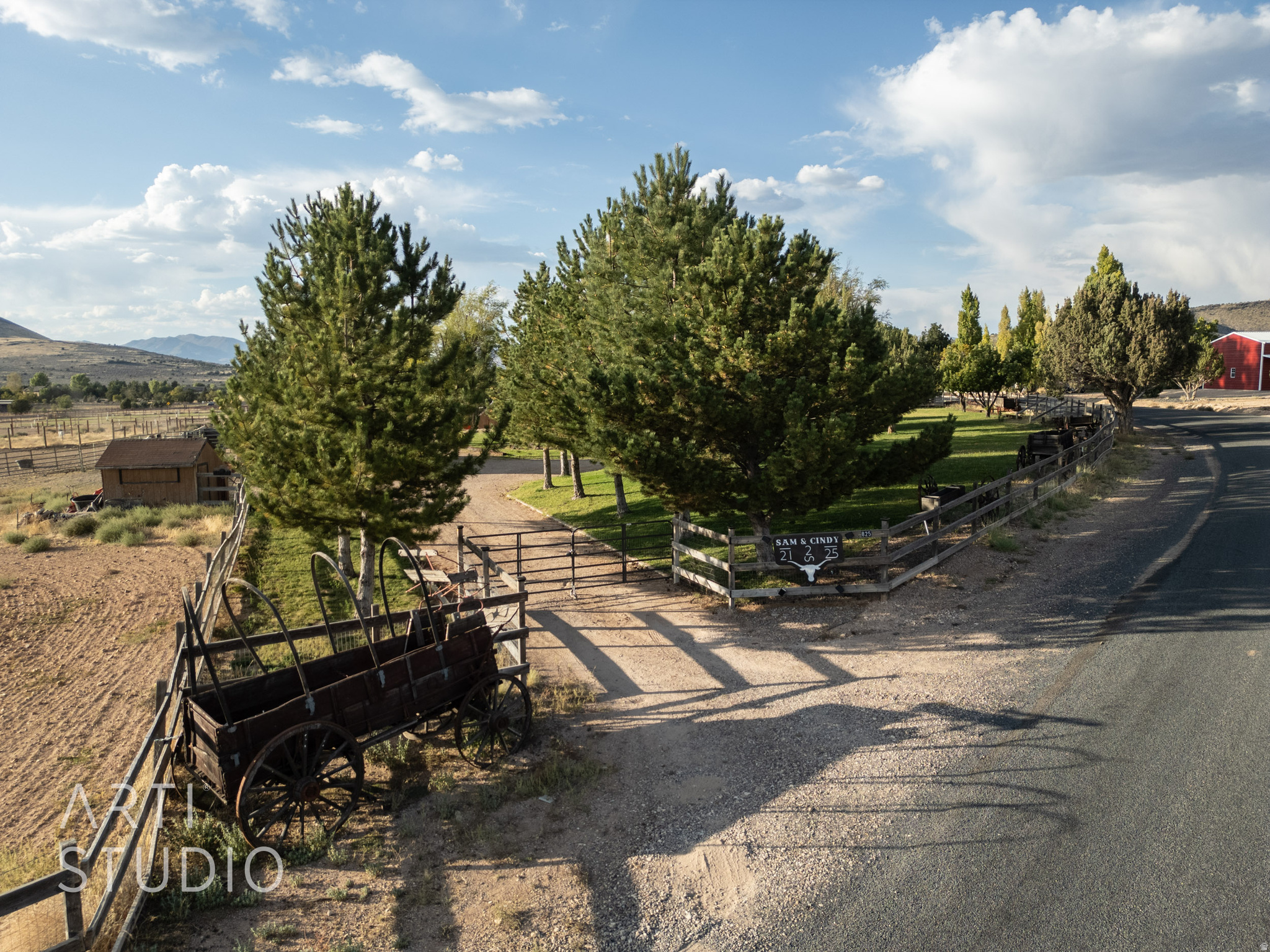 main property photo 11