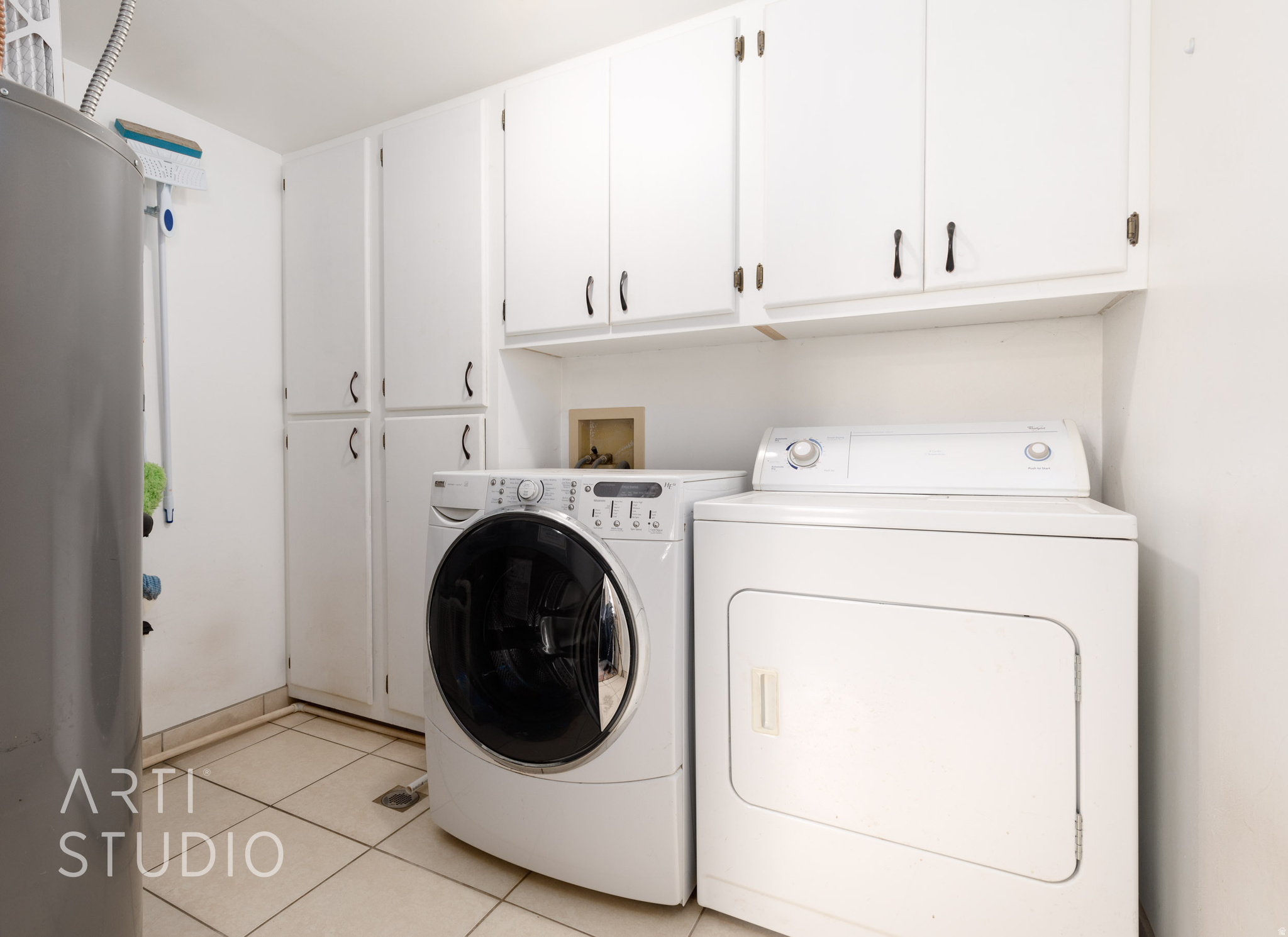 main property photo 45