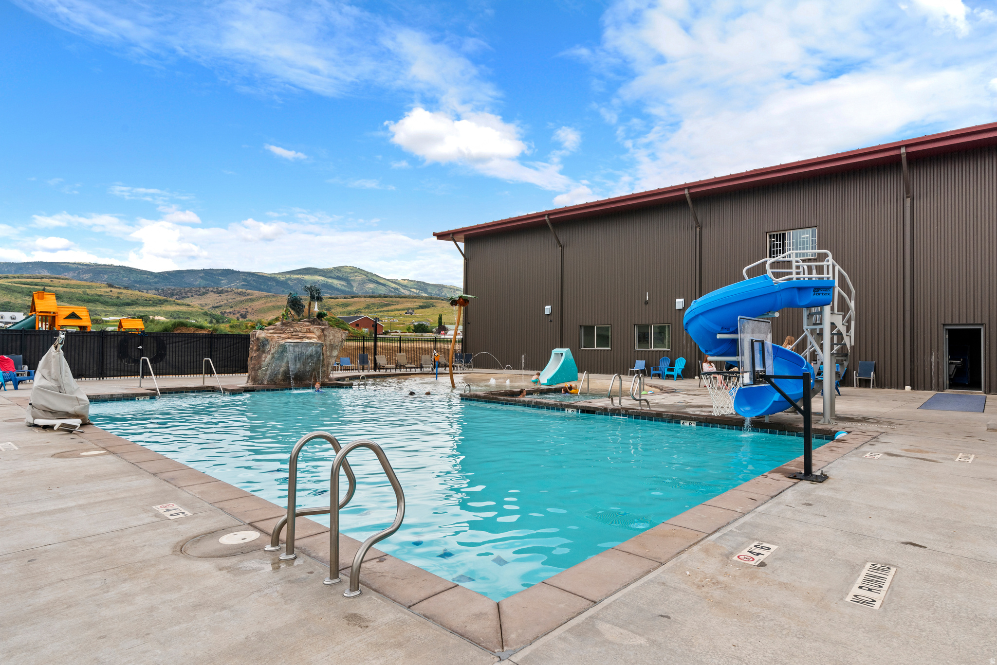 main property photo 62