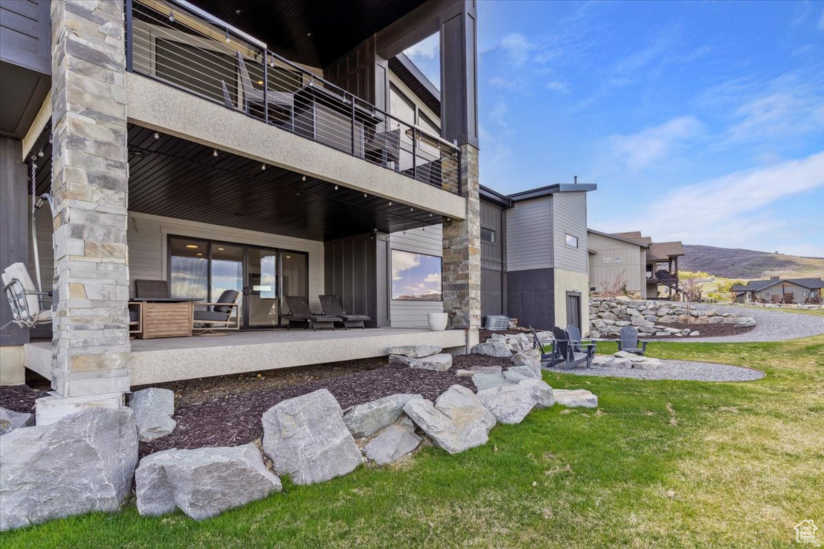 main property photo 45