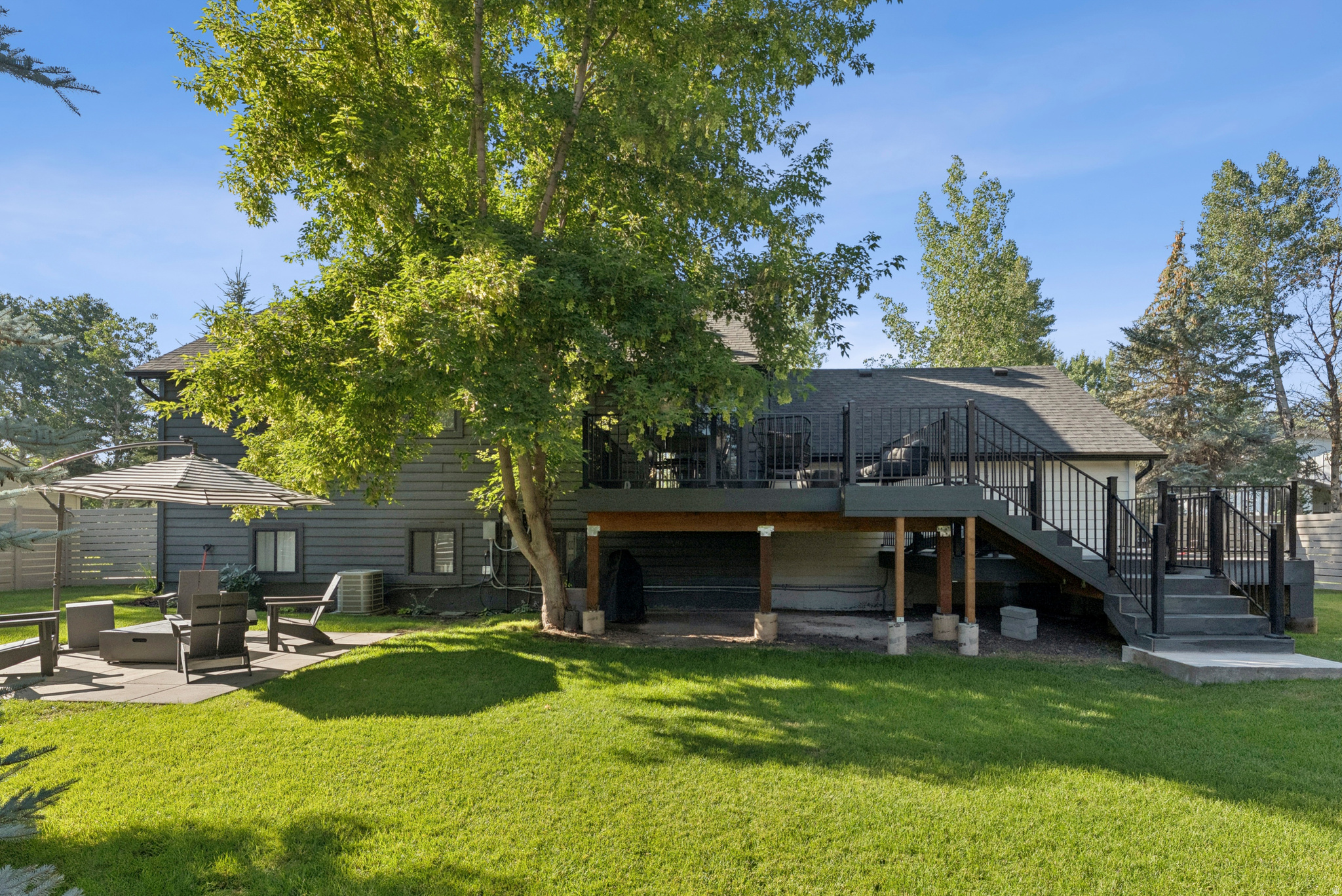 main property photo 43