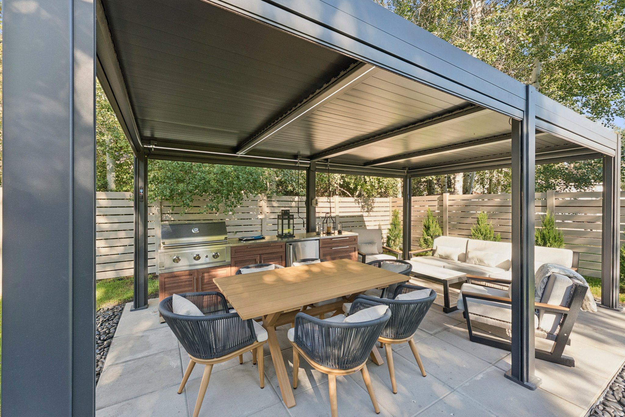 main property photo 44