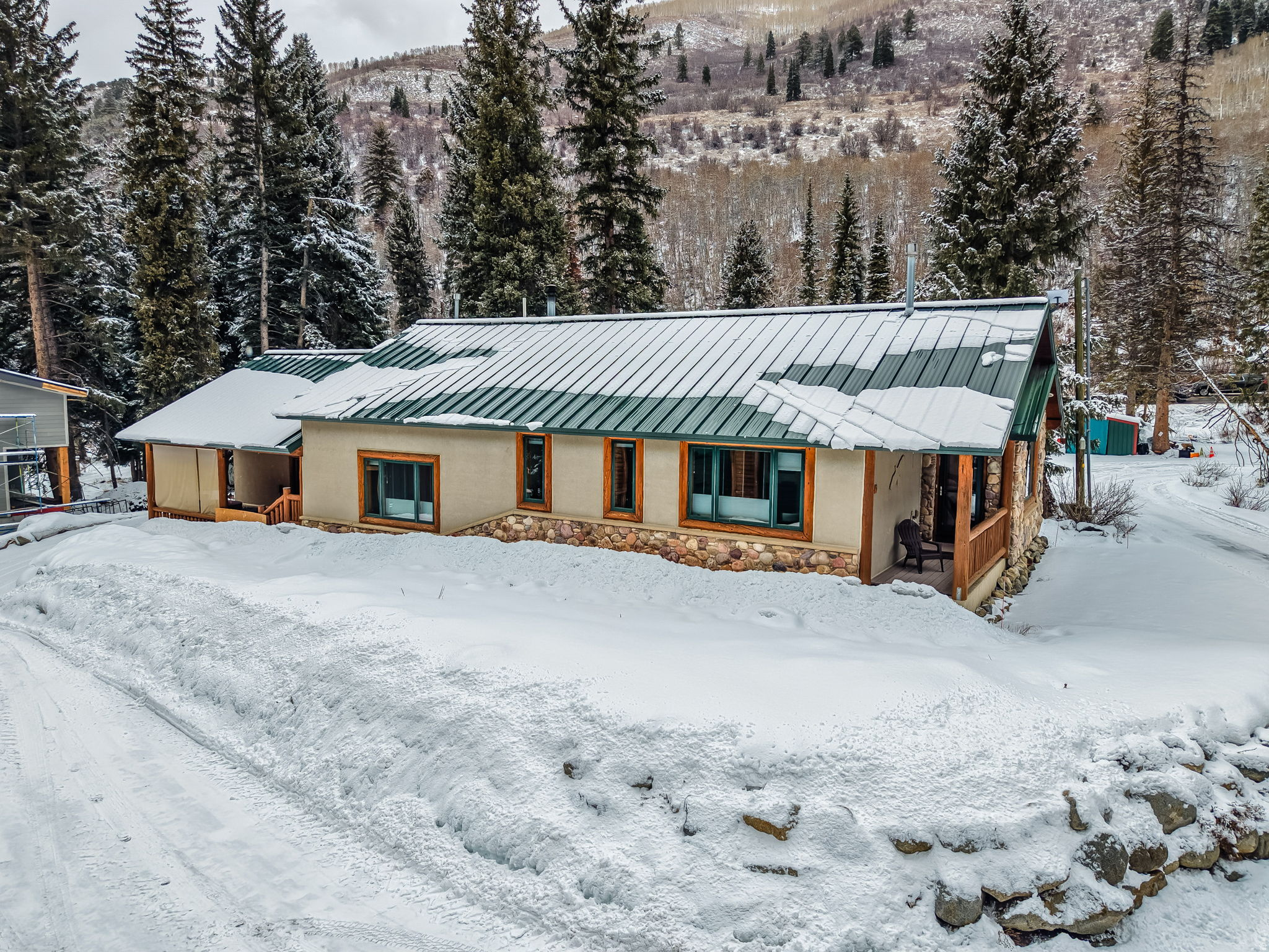 main property photo 34