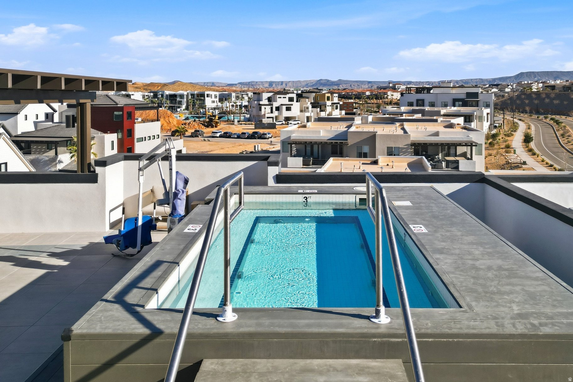 main property photo 49