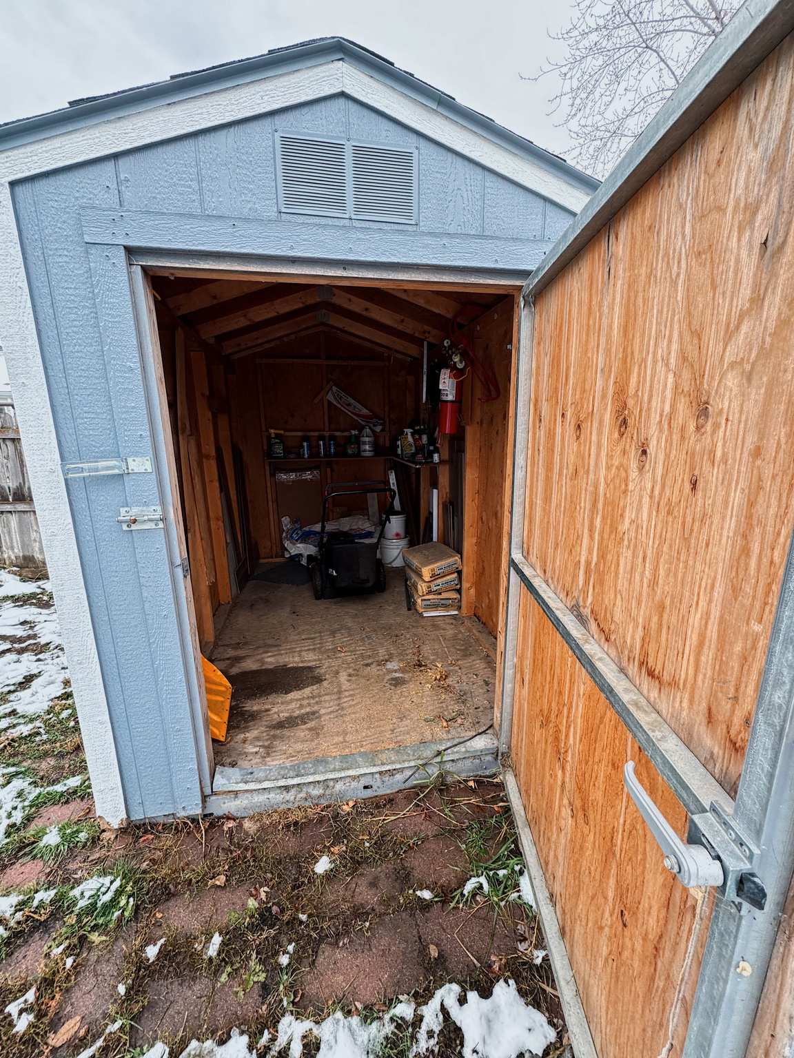 main property photo 19