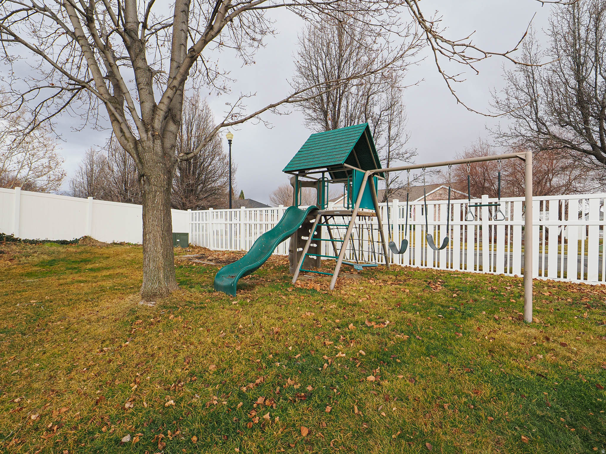 main property photo 61