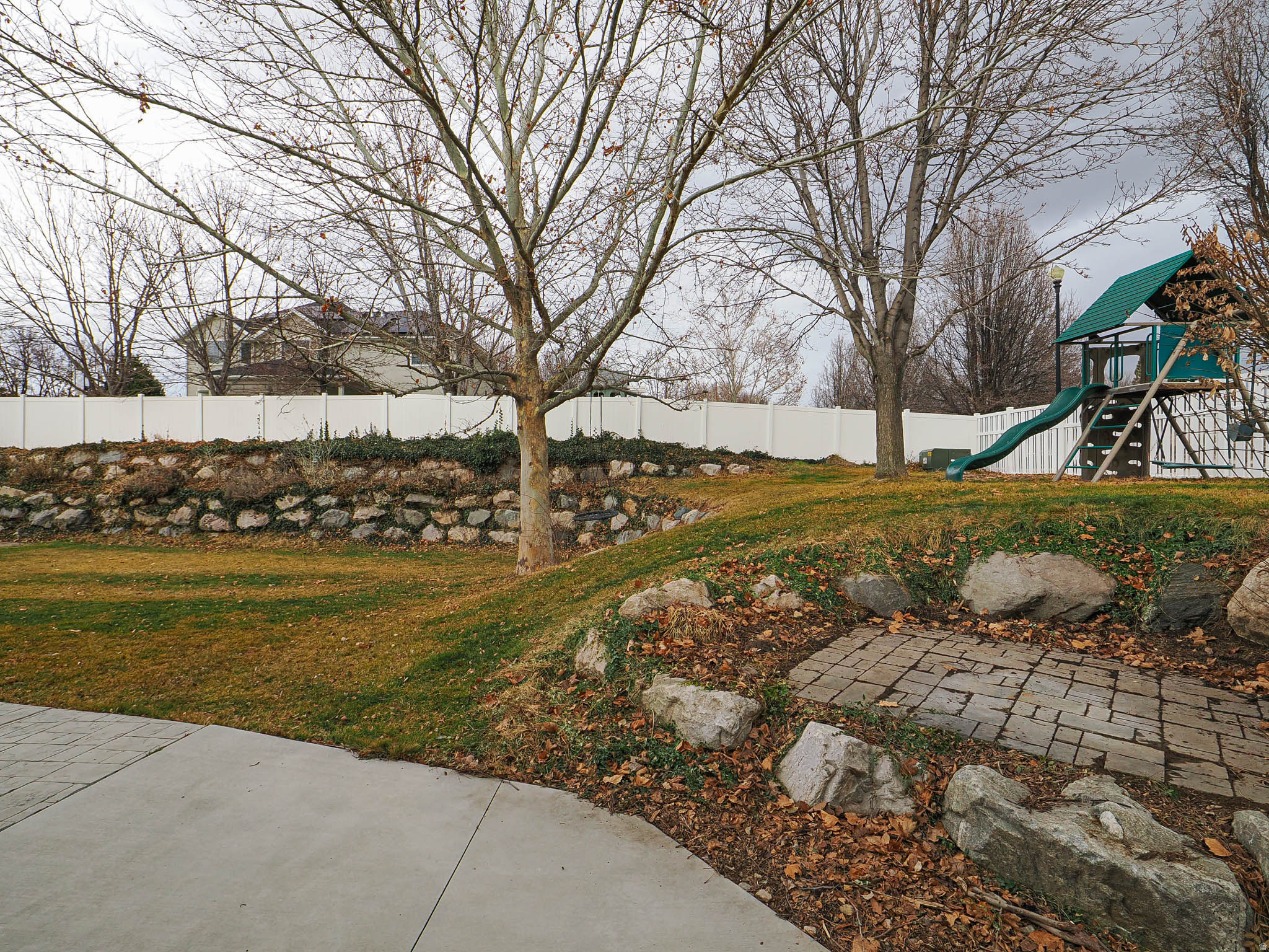 main property photo 62