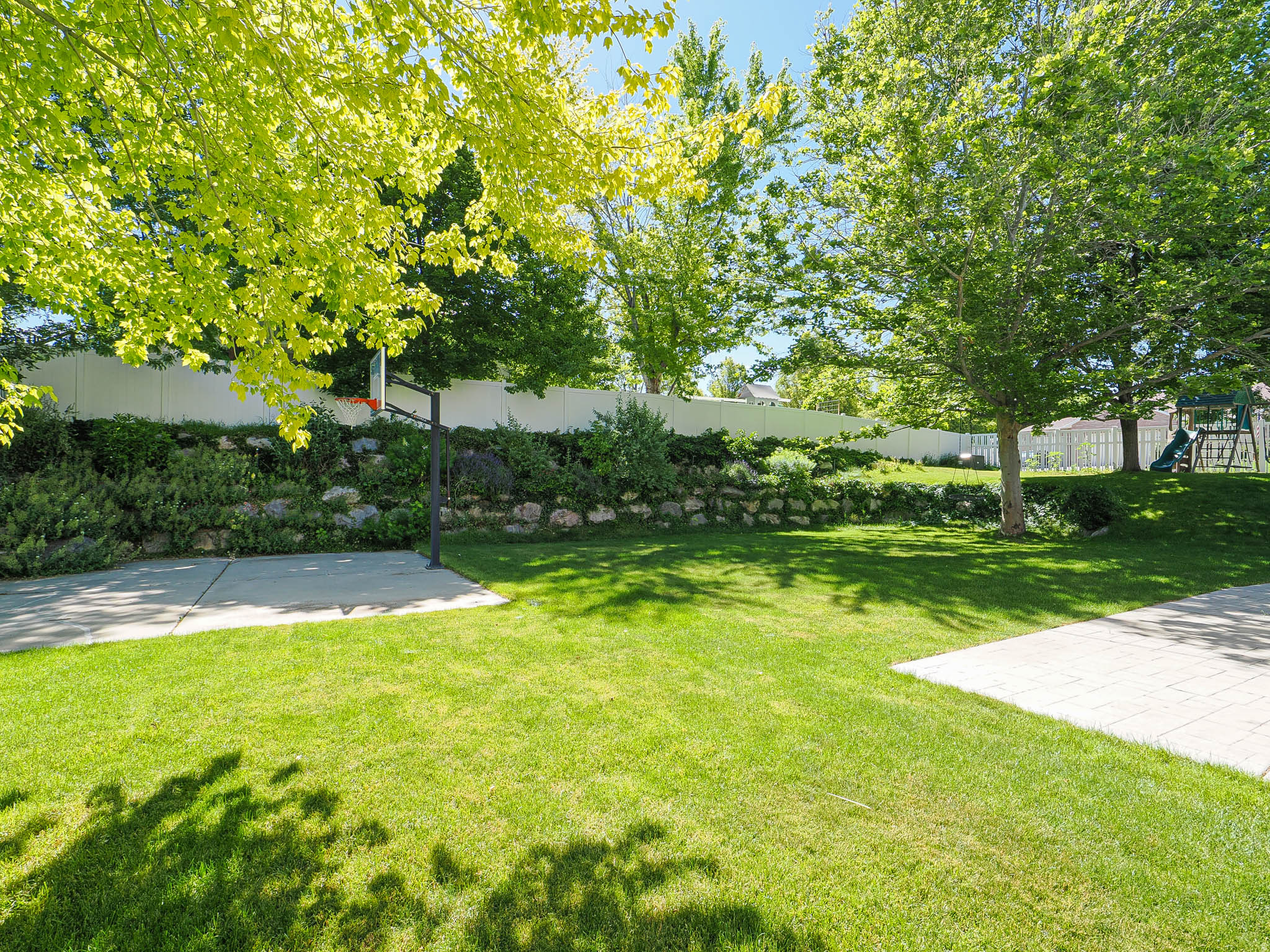 main property photo 63