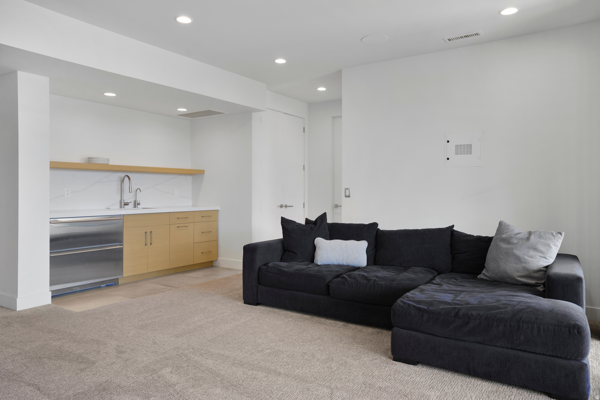 main property photo 63